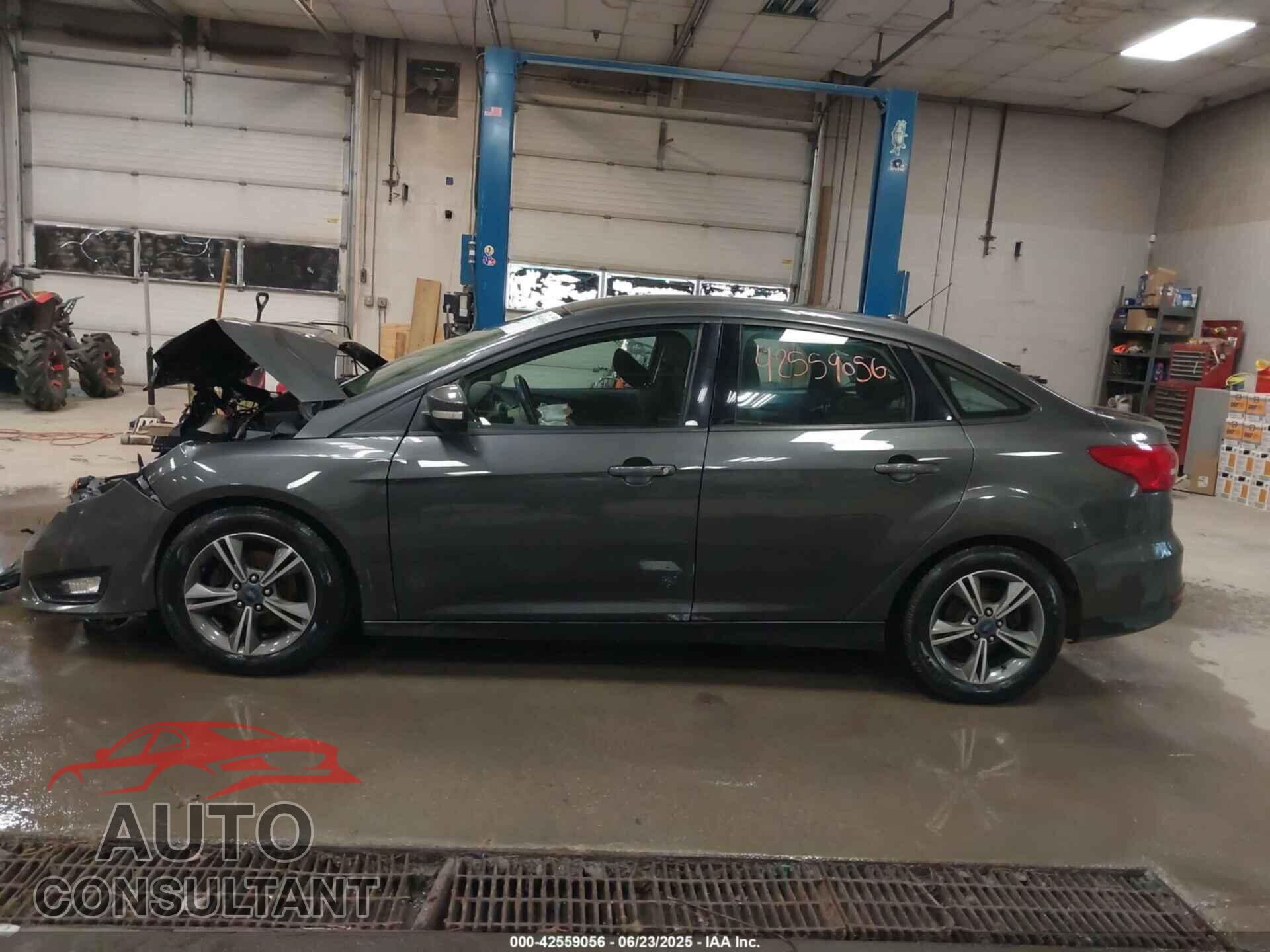 FORD FOCUS 2016 - 1FADP3FE0GL317874