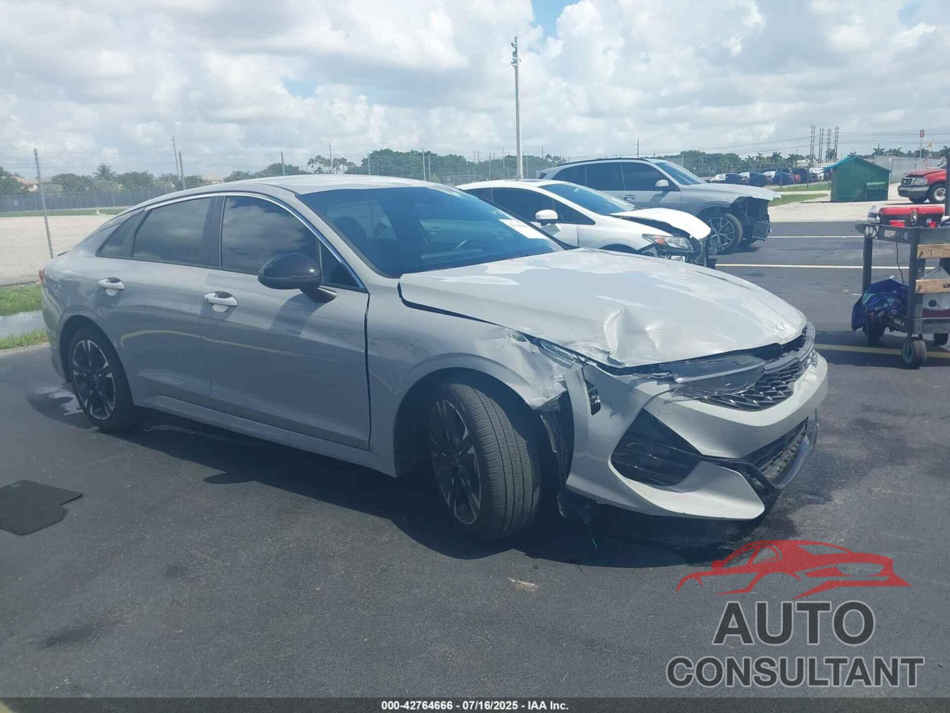 KIA K5 2024 - 5XXG64J29RG265211