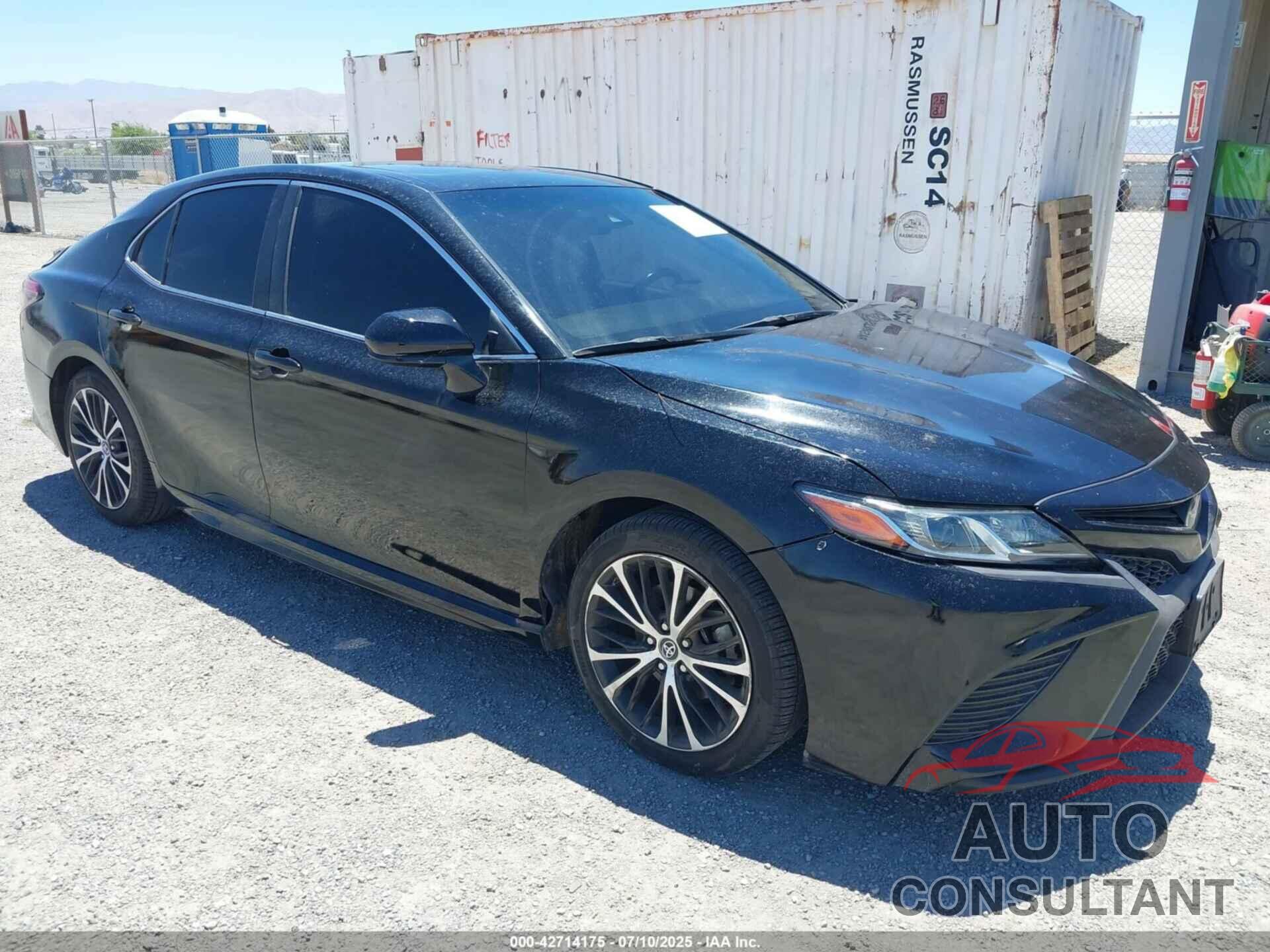 TOYOTA CAMRY 2019 - 4T1B11HK1KU830575