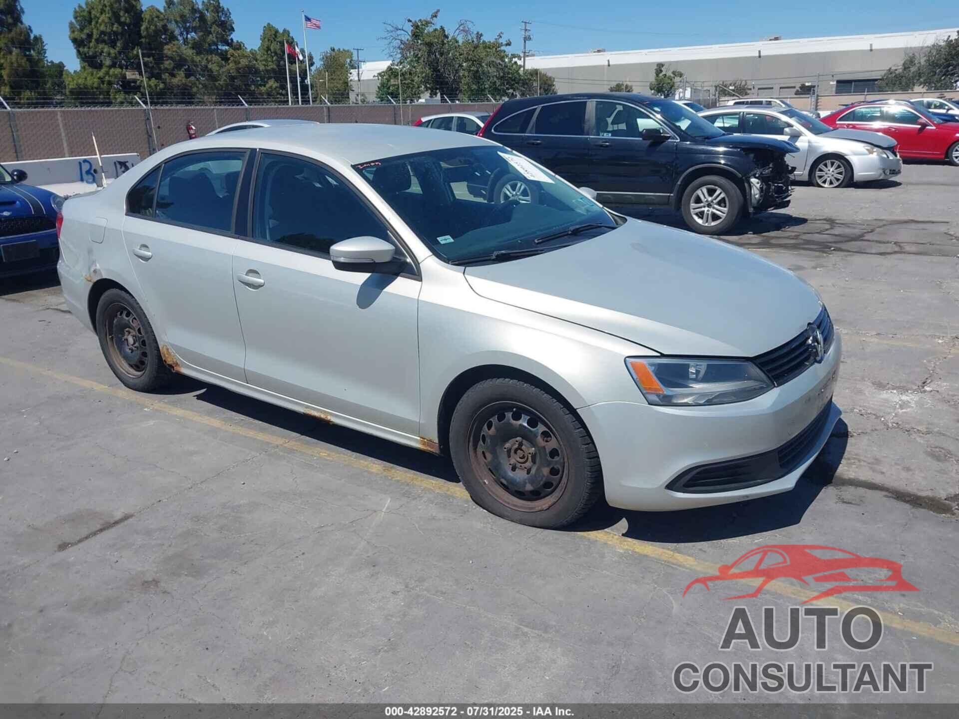 VOLKSWAGEN JETTA 2011 - 3VWDX7AJ1BM324746