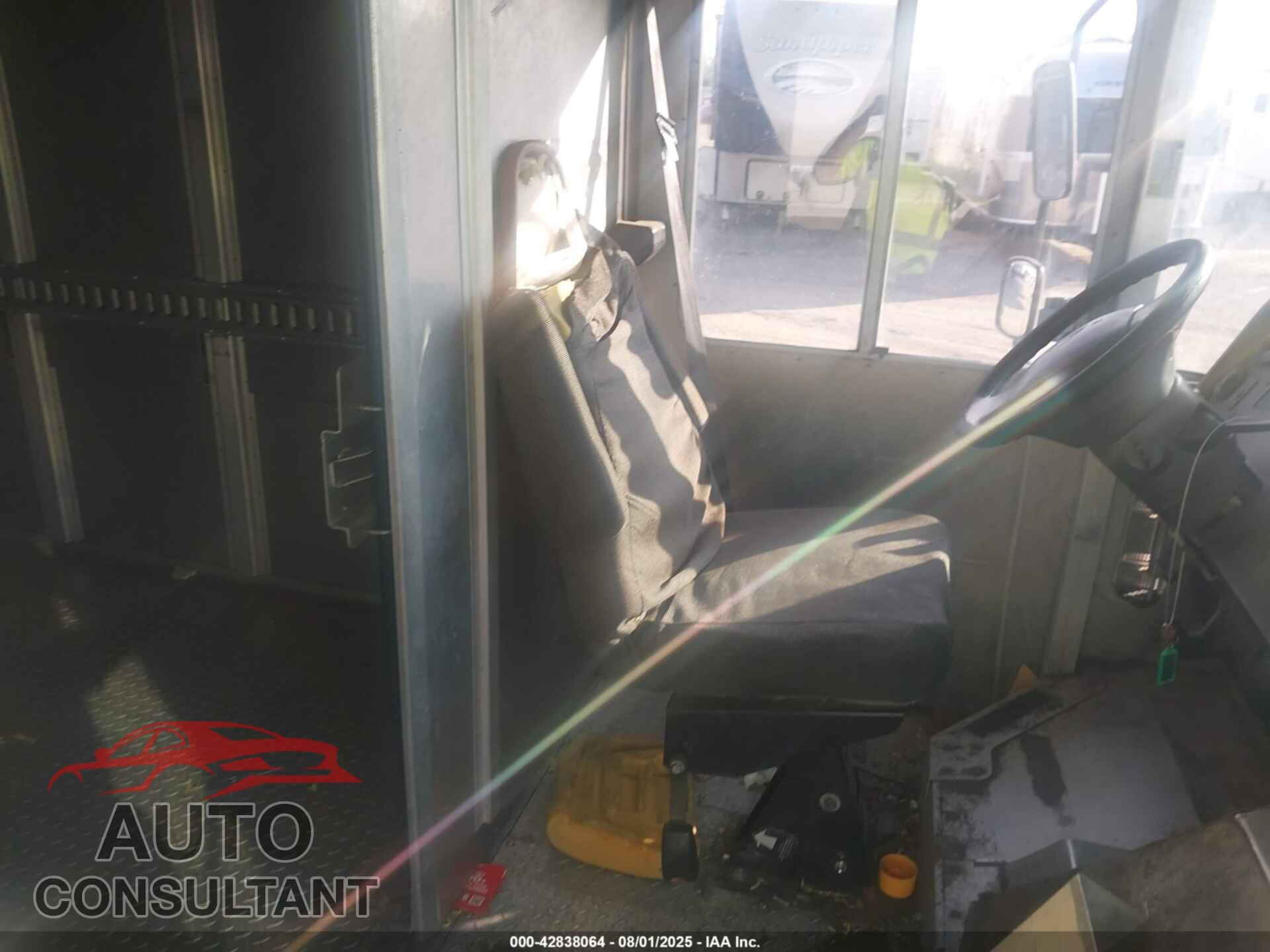 FORD E-450 STRIPPED 2011 - 1FC4E4KS2BDA94578