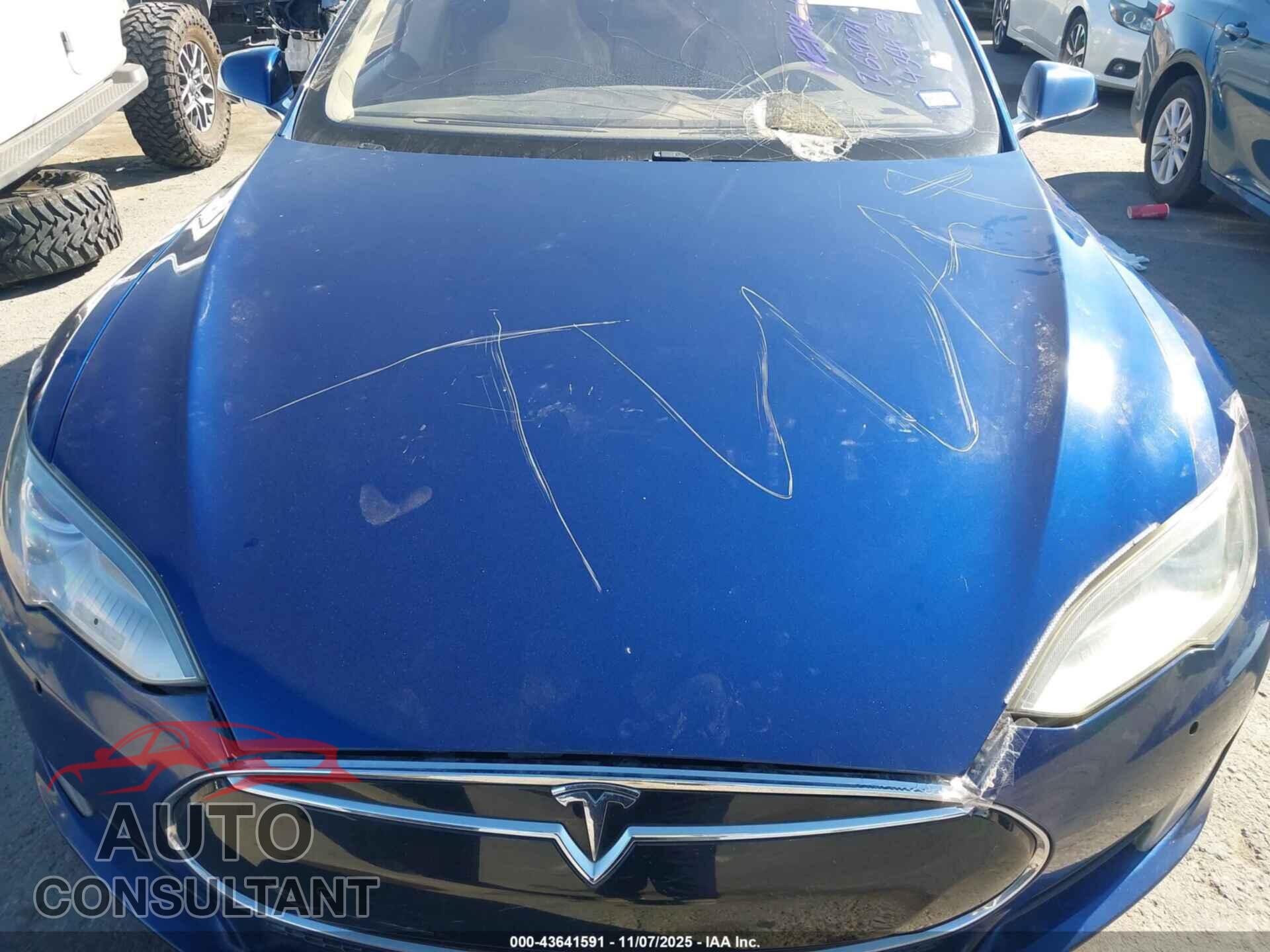 TESLA MODEL S 2016 - 5YJSA1E13GF126023