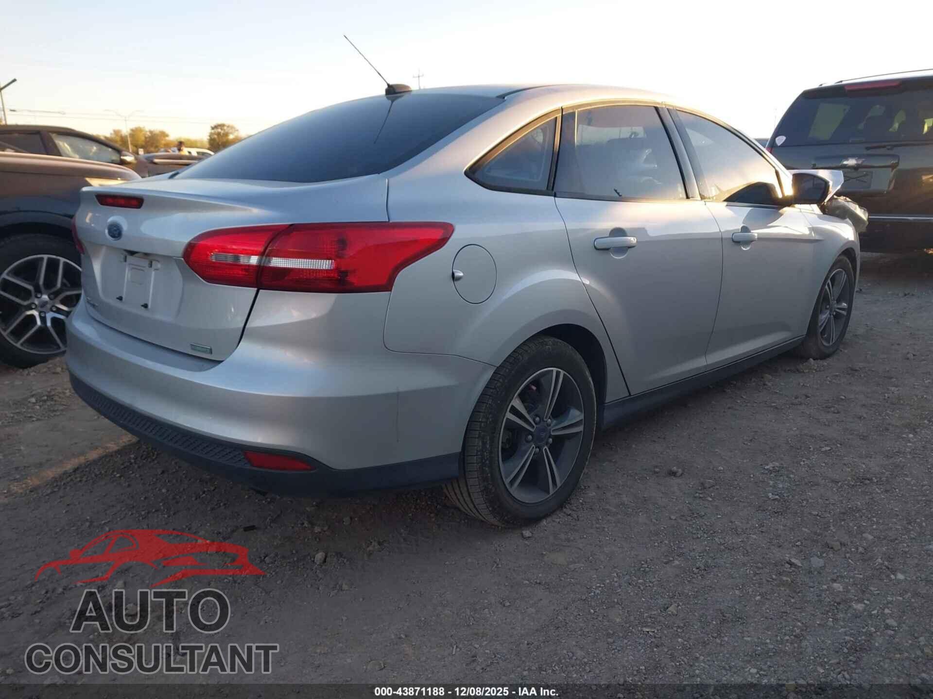 FORD FOCUS 2016 - 1FADP3FE6GL293208