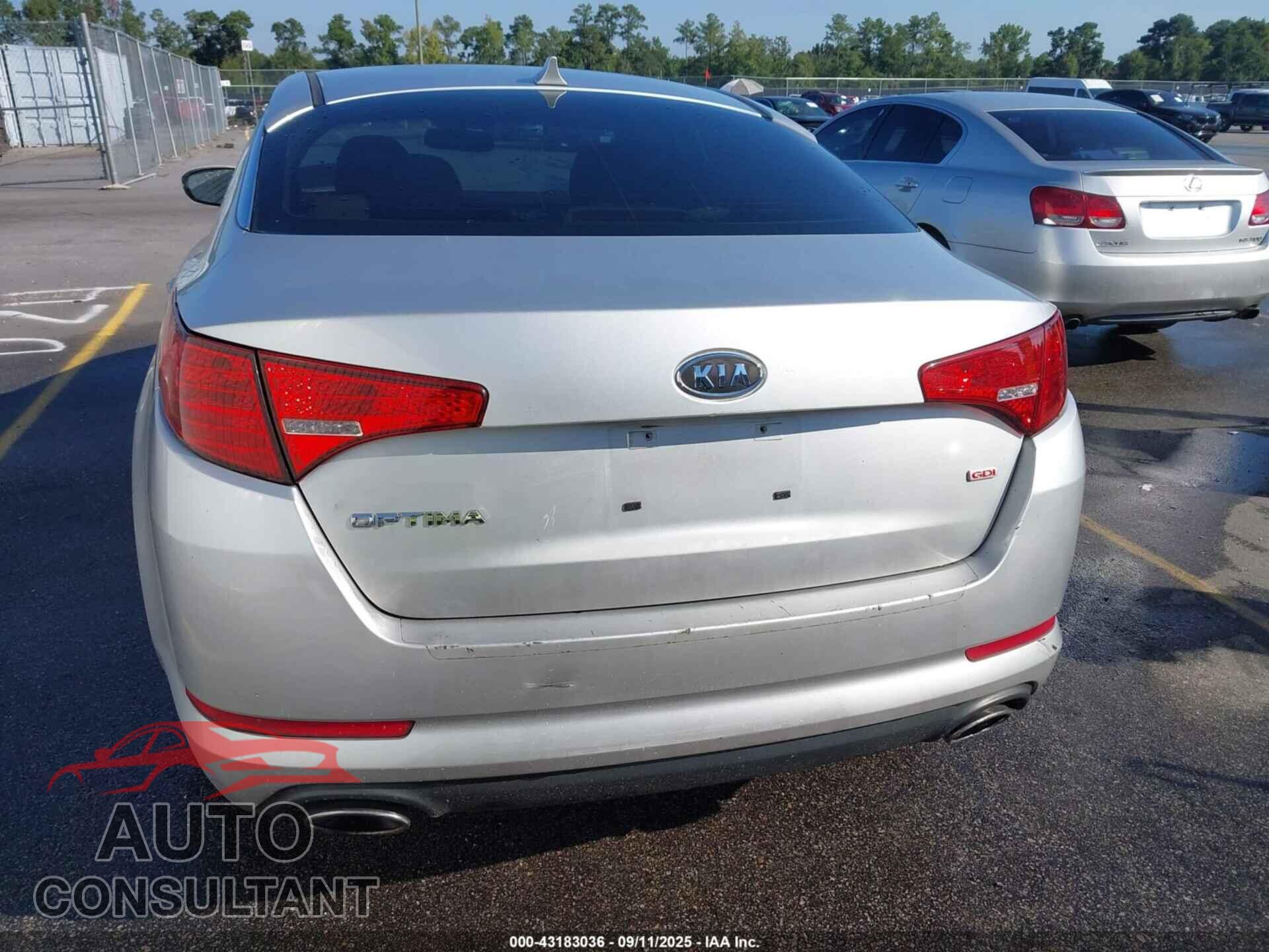 KIA OPTIMA 2012 - KNAGM4A73C5285481