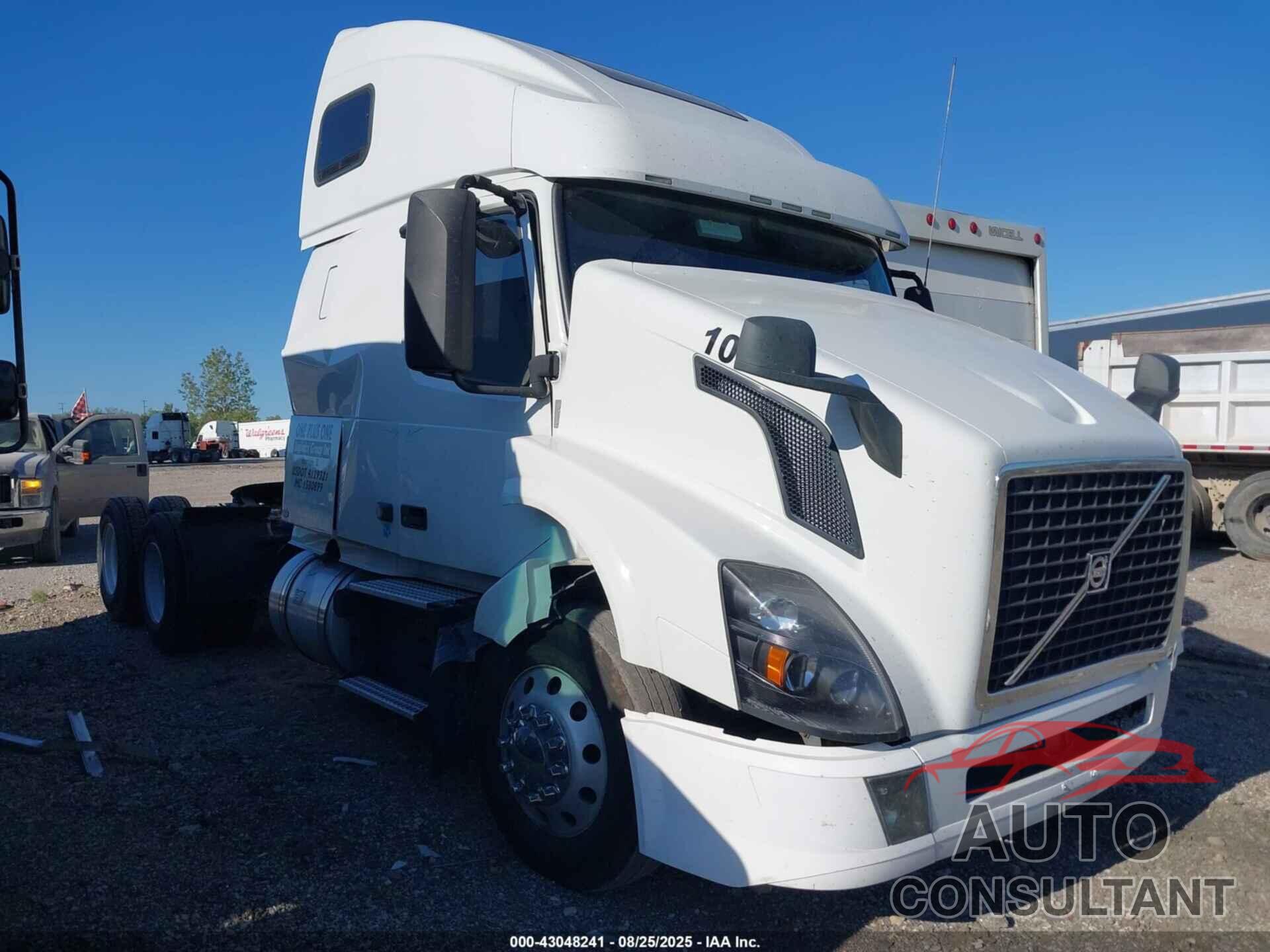 VOLVO VNL 2018 - 4V4NC9EH7JN903514