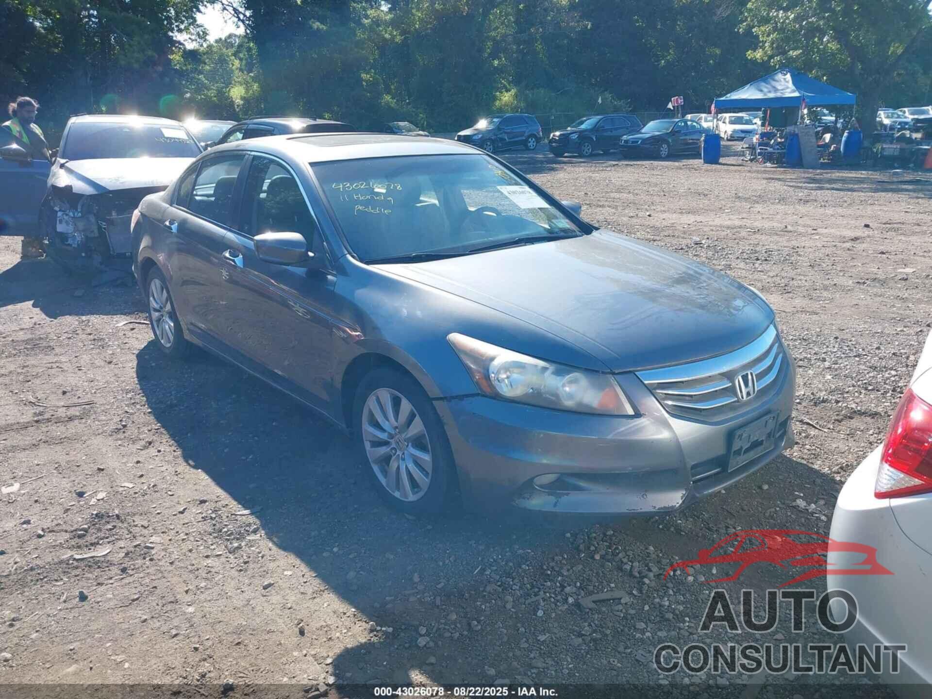 HONDA ACCORD 2011 - 1HGCP3F89BA010757