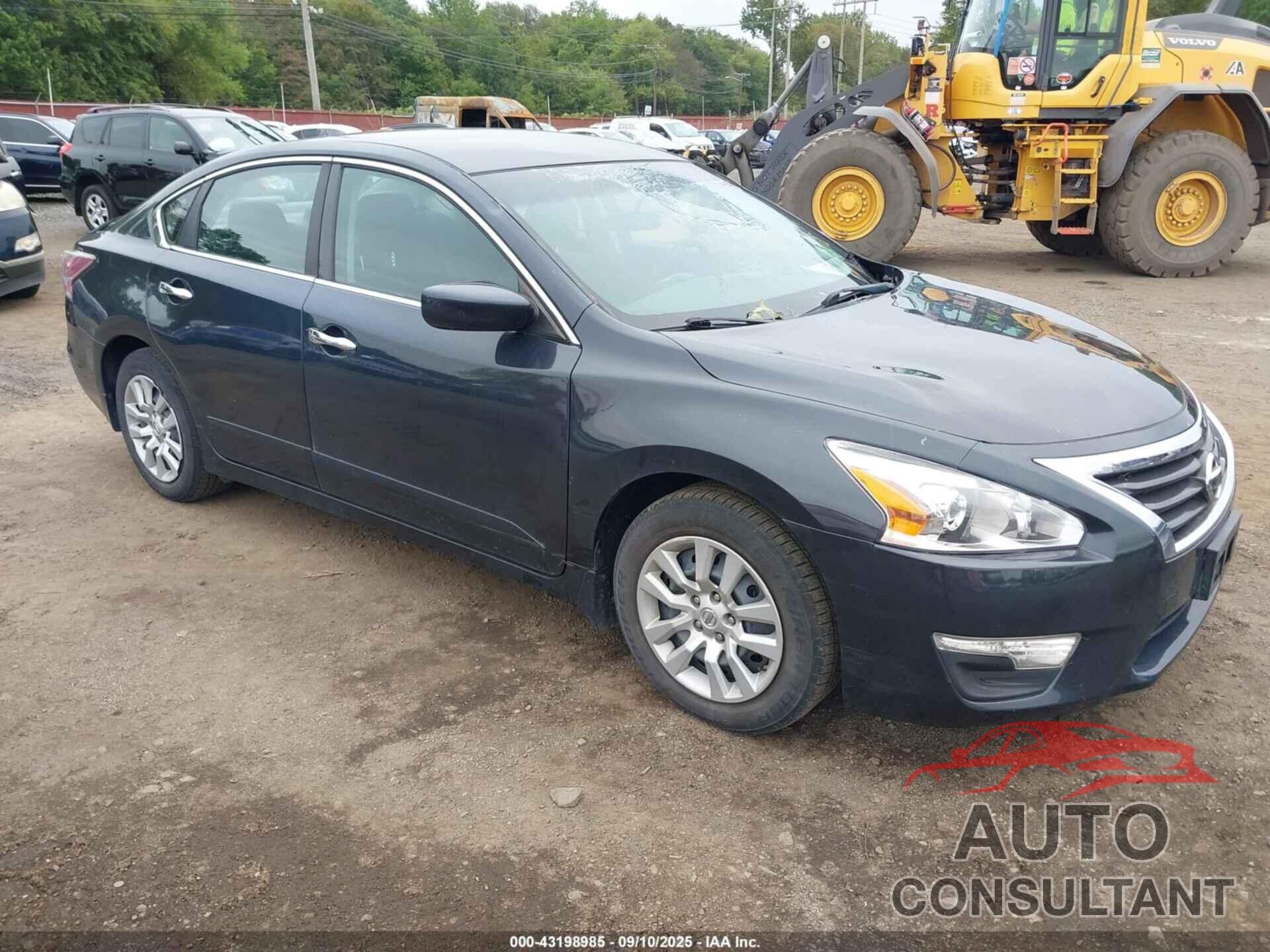 NISSAN ALTIMA 2015 - 1N4AL3AP4FC413660