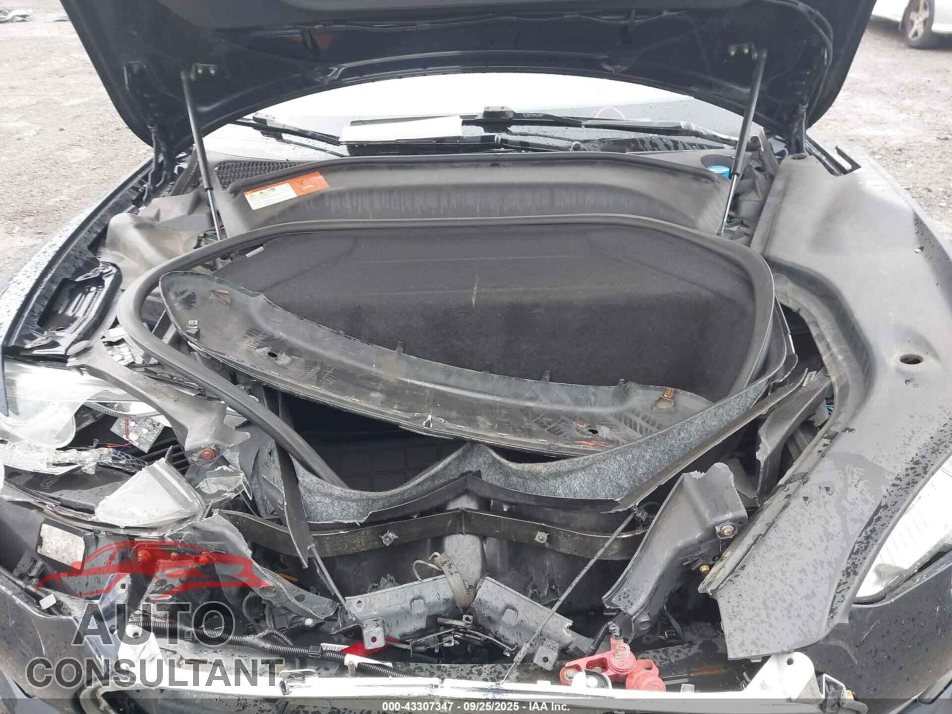 TESLA MODEL S 2014 - 5YJSA1H25EFP64940