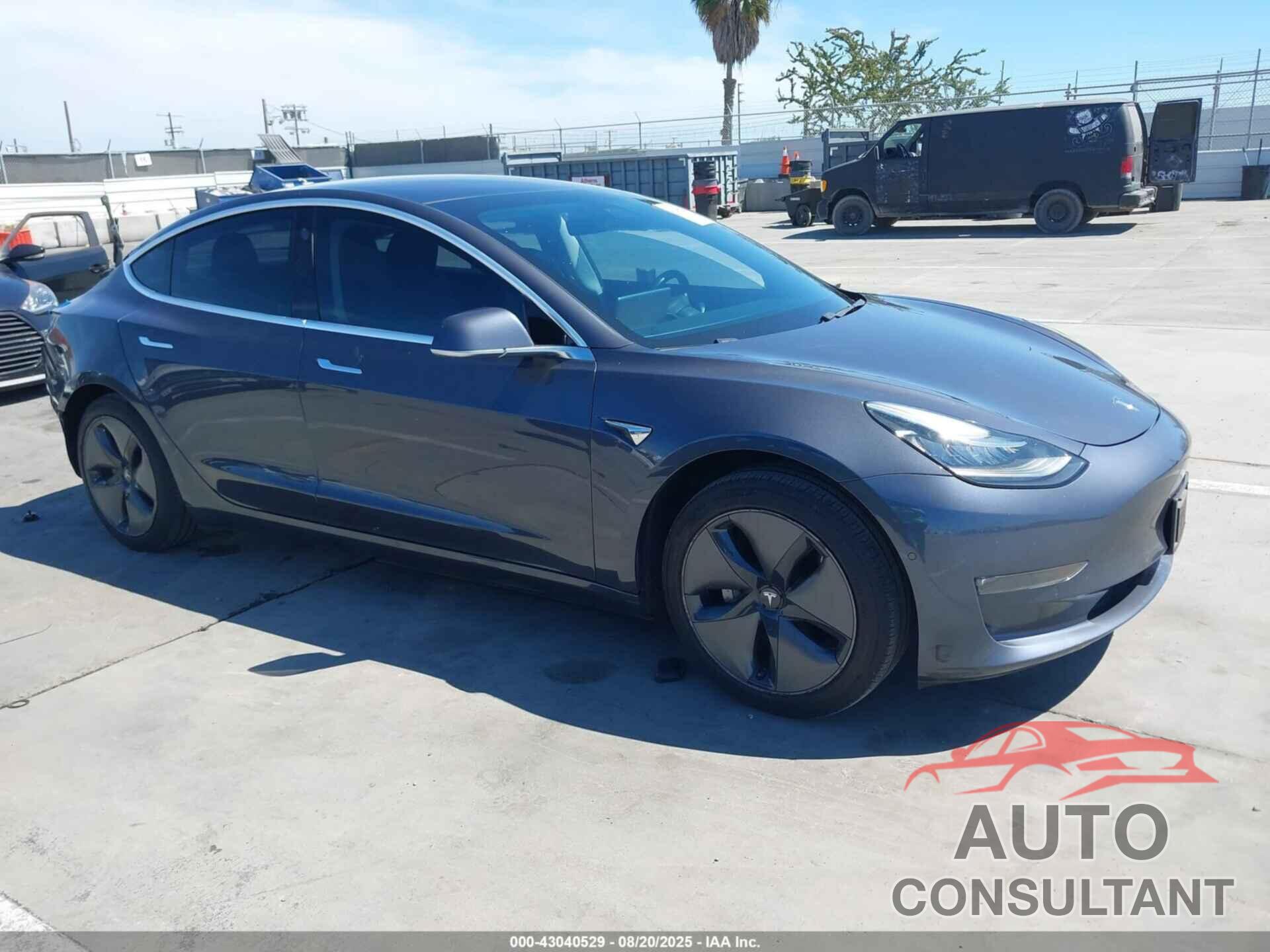 TESLA MODEL 3 2018 - 5YJ3E1EA2JF041982