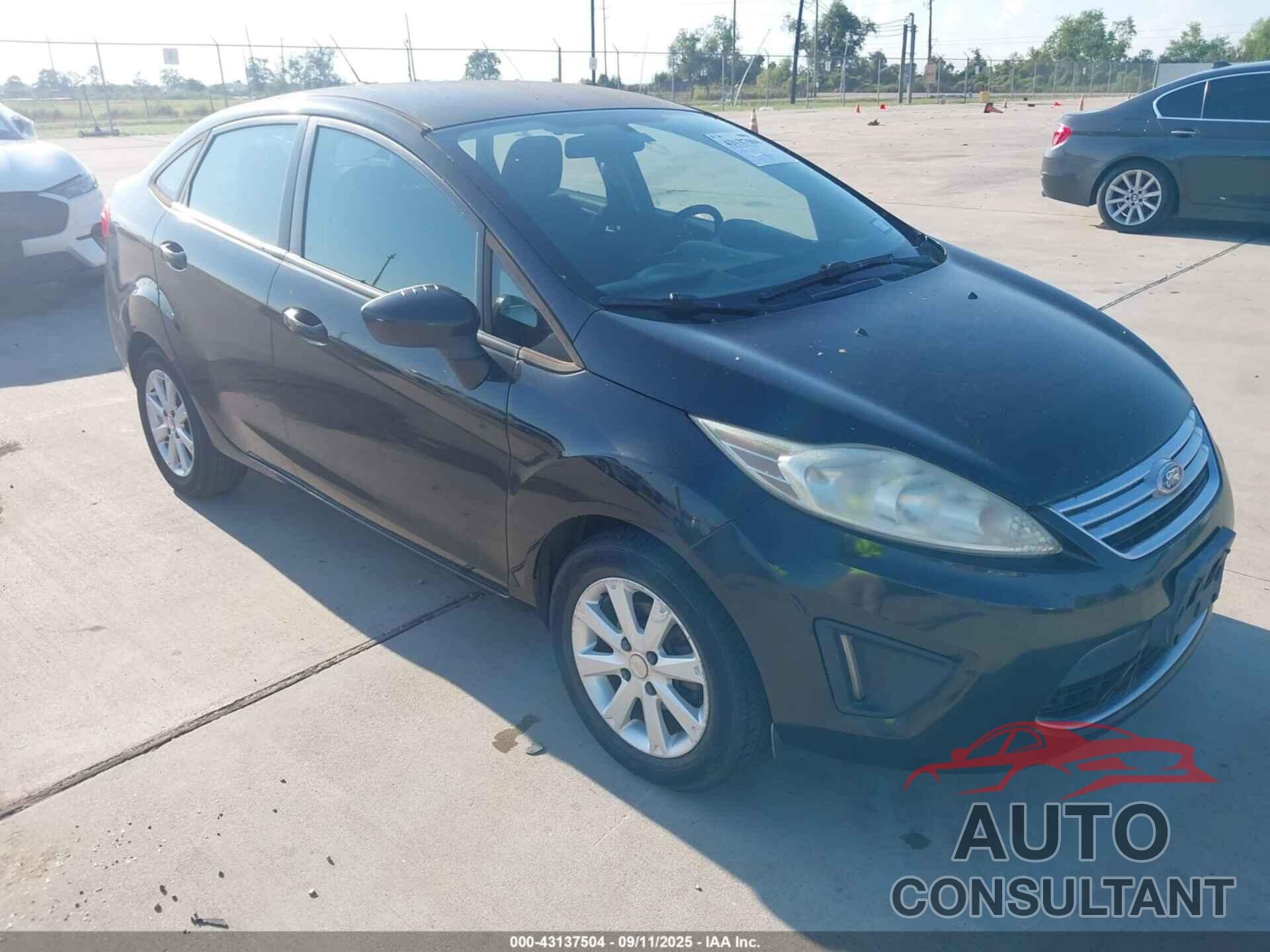 FORD FIESTA 2011 - 3FADP4BJ7BM108874