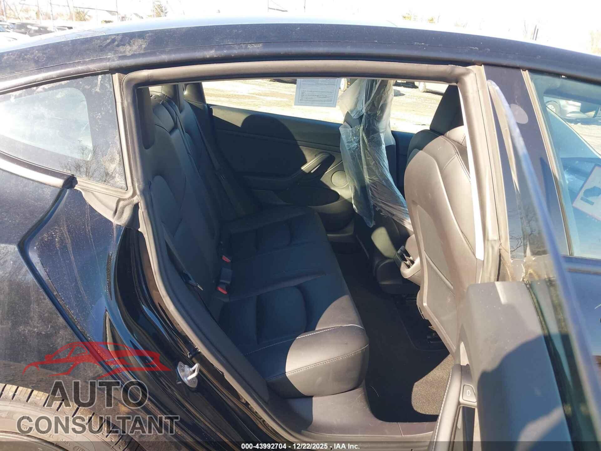 TESLA MODEL 3 2023 - 5YJ3E1EB9PF386878