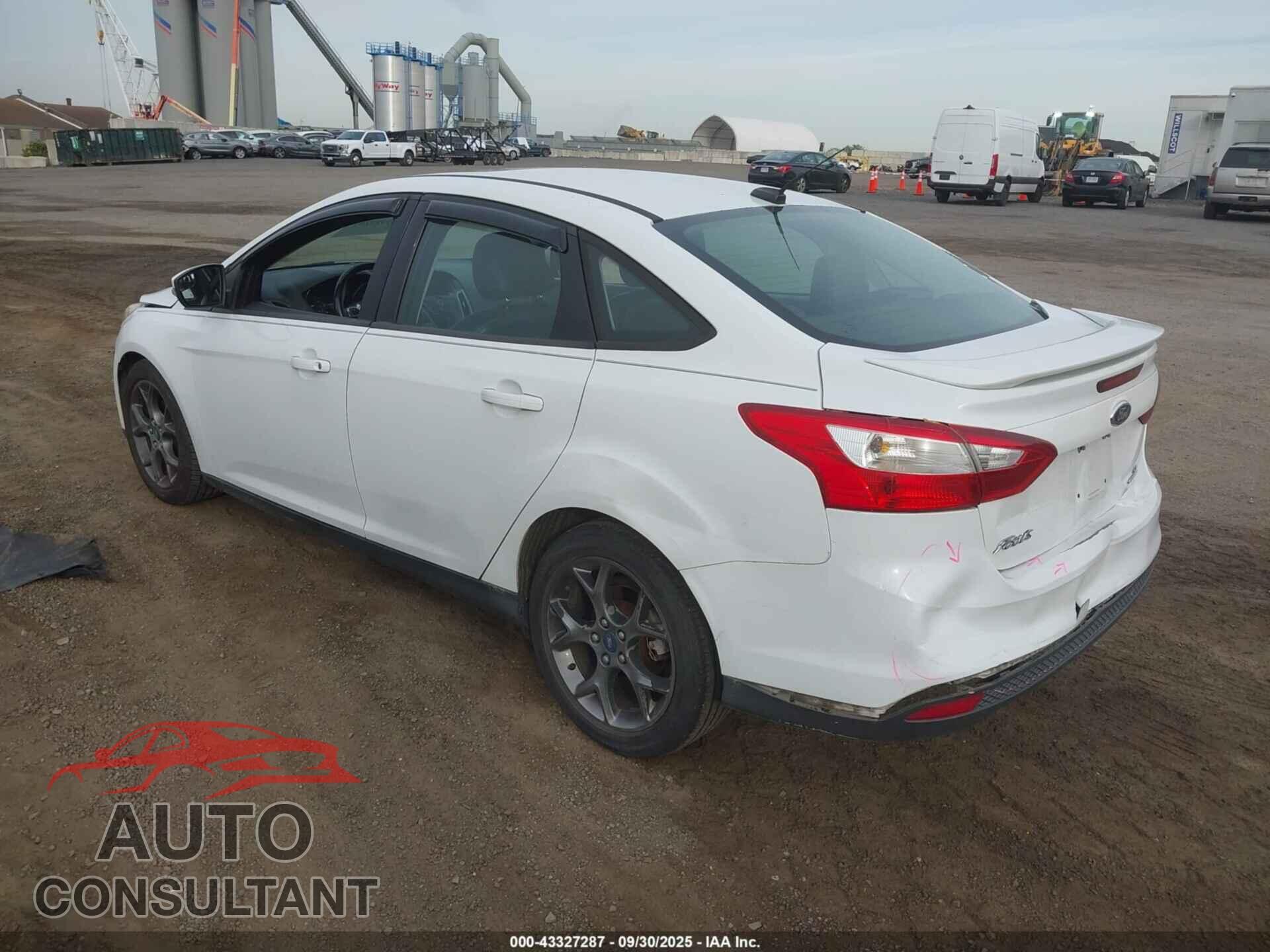 FORD FOCUS 2013 - 1FADP3F25DL164751