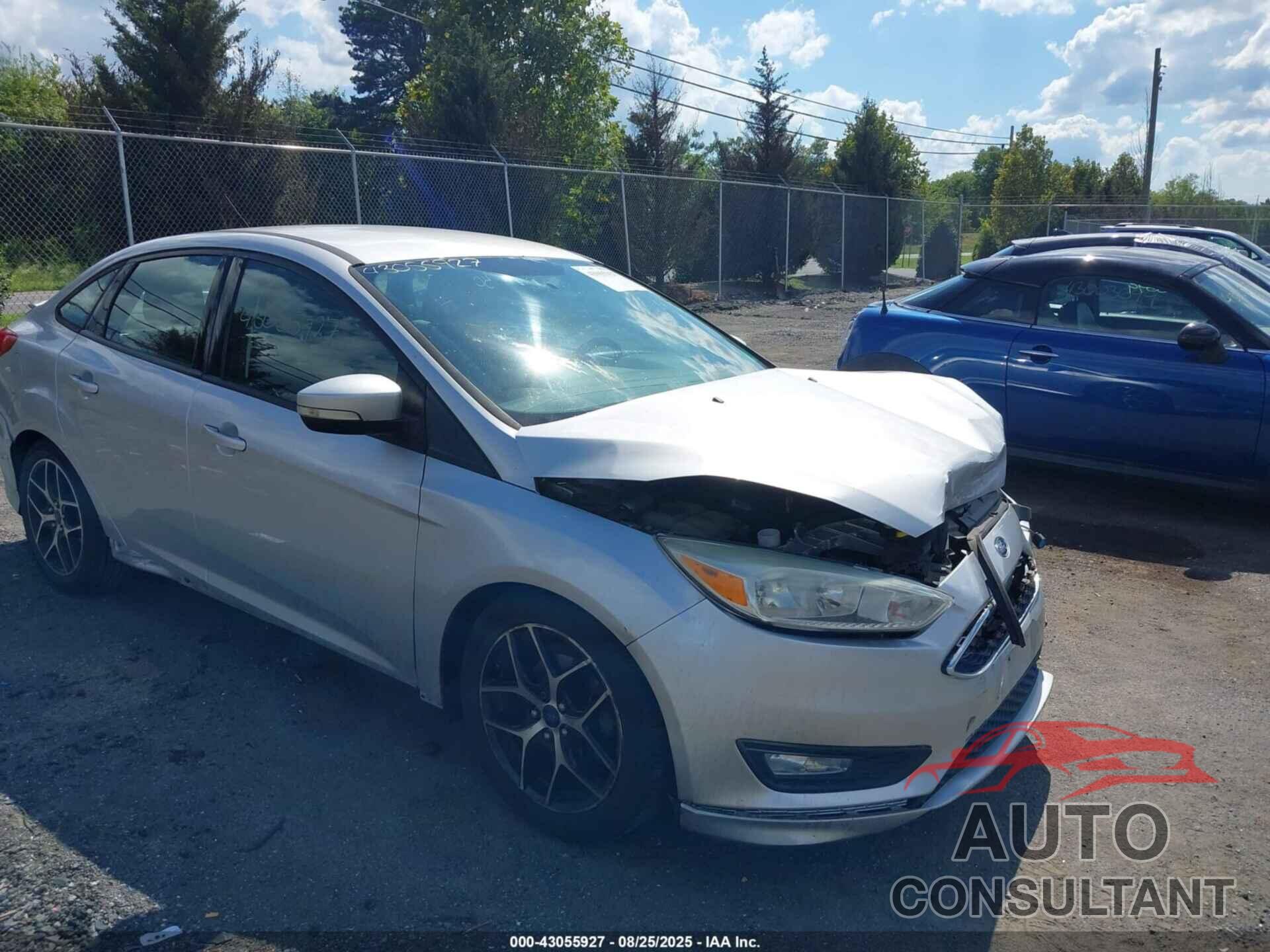 FORD FOCUS 2015 - 1FADP3F24FL228457