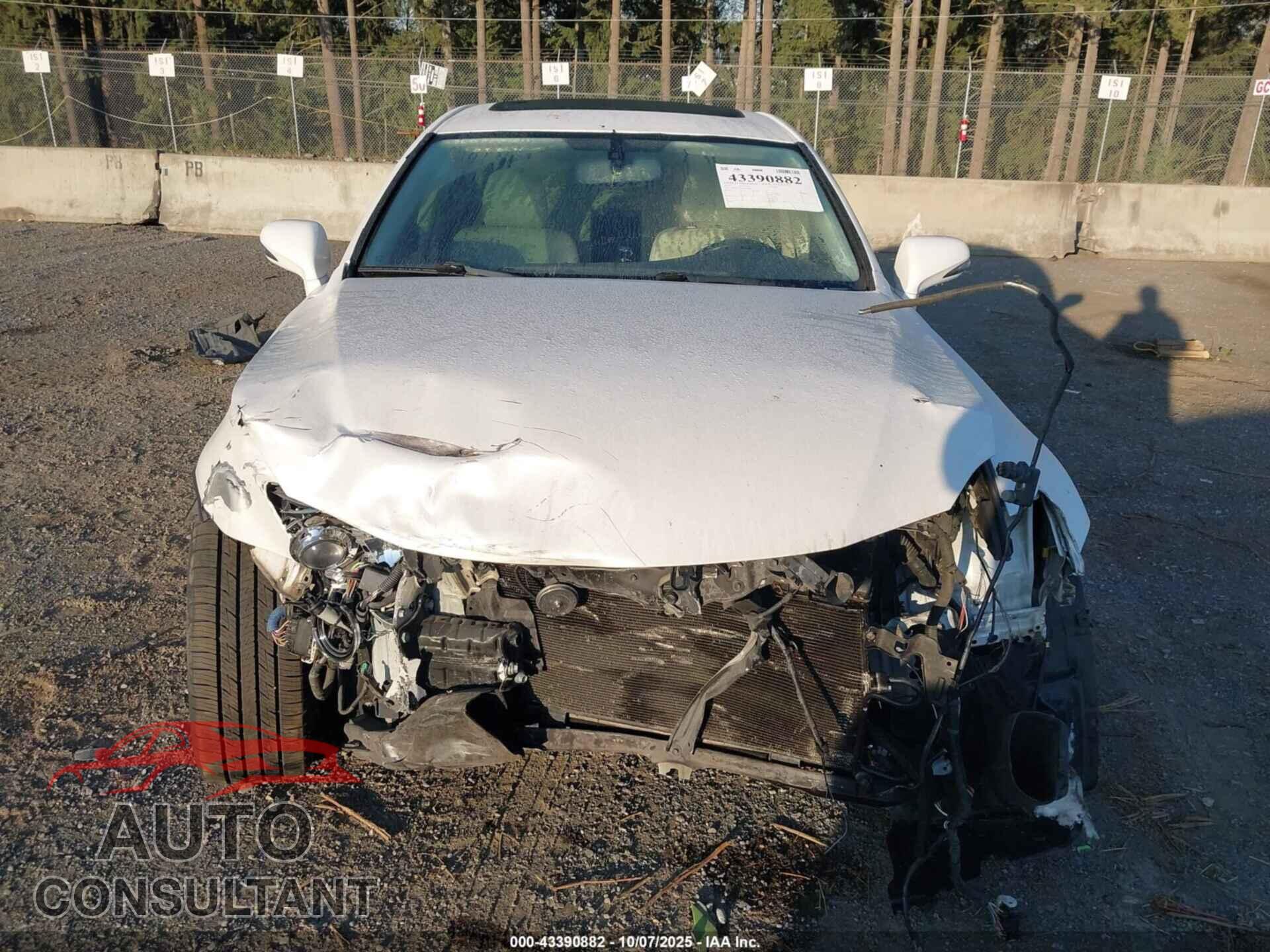 LEXUS IS 250 2013 - JTHCF5C22D5063694
