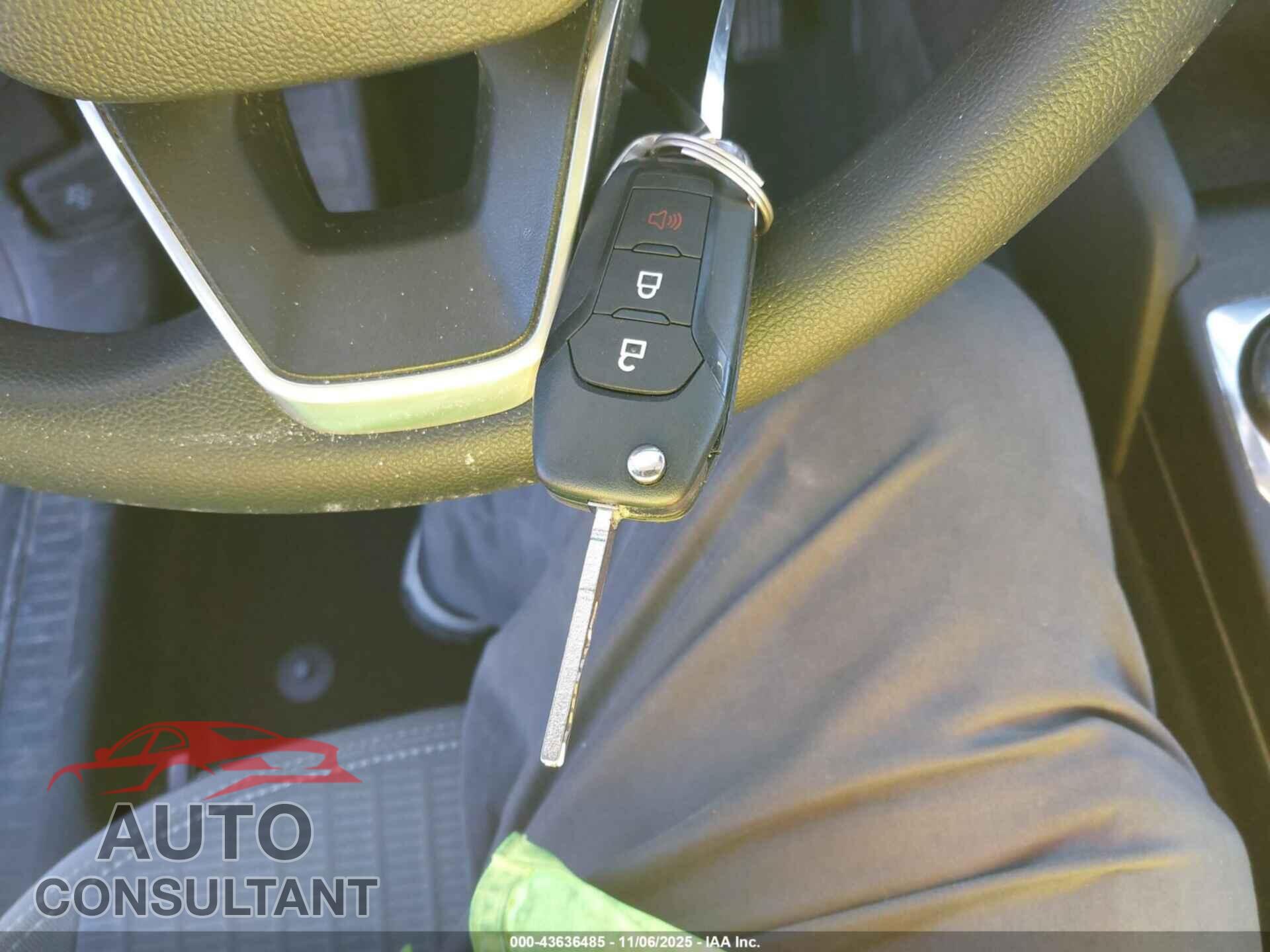 FORD ESCAPE 2020 - 1FMCU9F69LUA28826