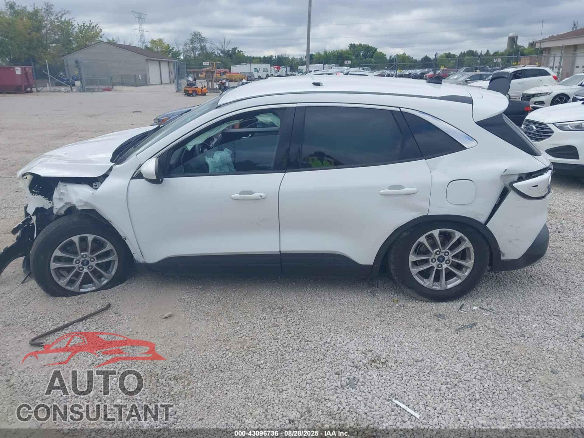 FORD ESCAPE 2020 - 1FMCU9G63LUA04679