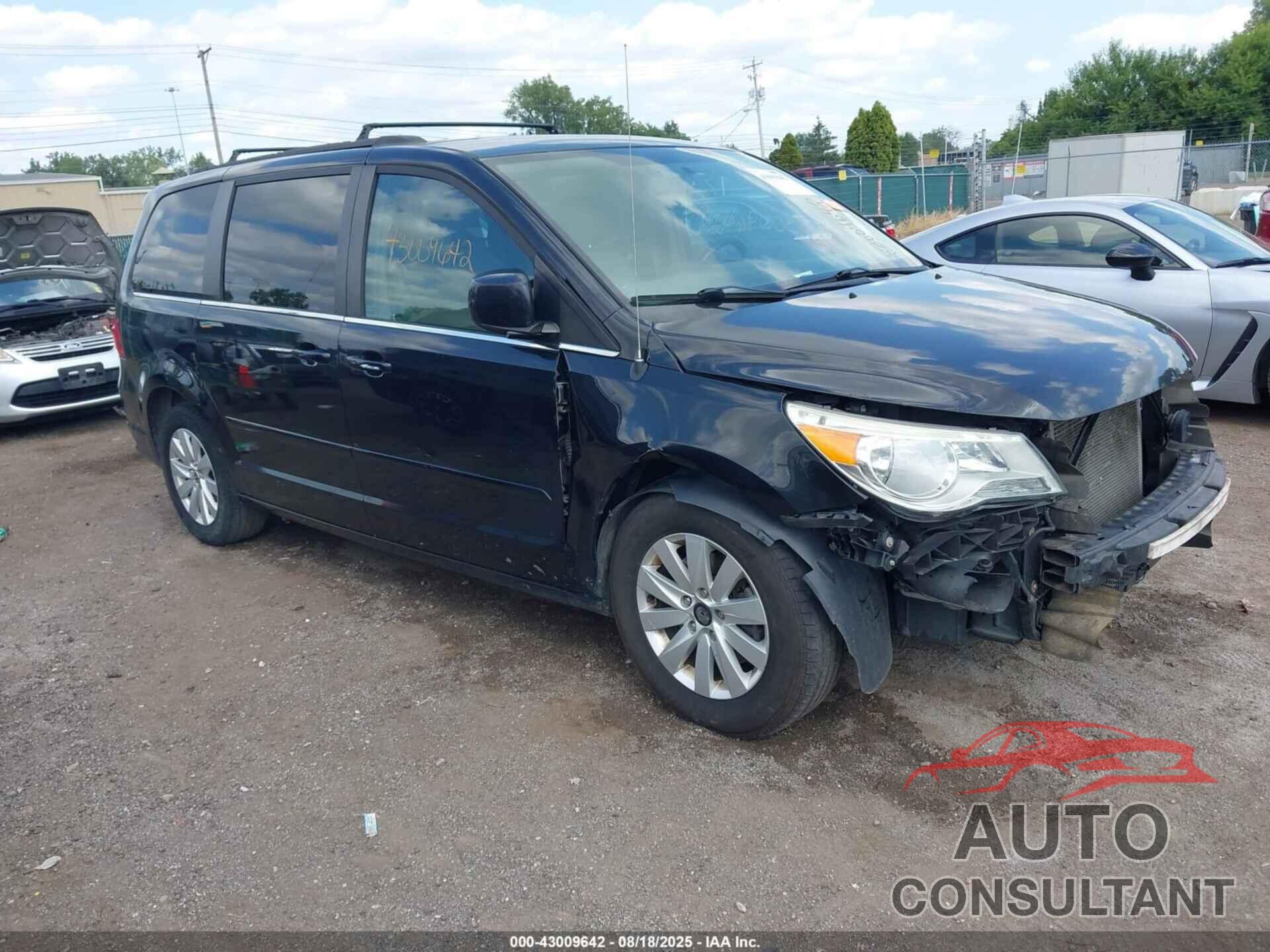 VOLKSWAGEN ROUTAN 2012 - 2C4RVACG7CR120587