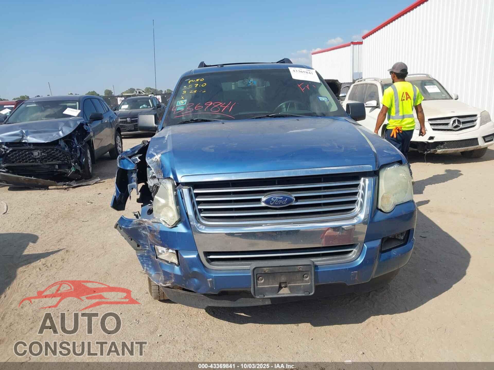 FORD EXPLORER 2009 - 1FMEU63E49UA40720