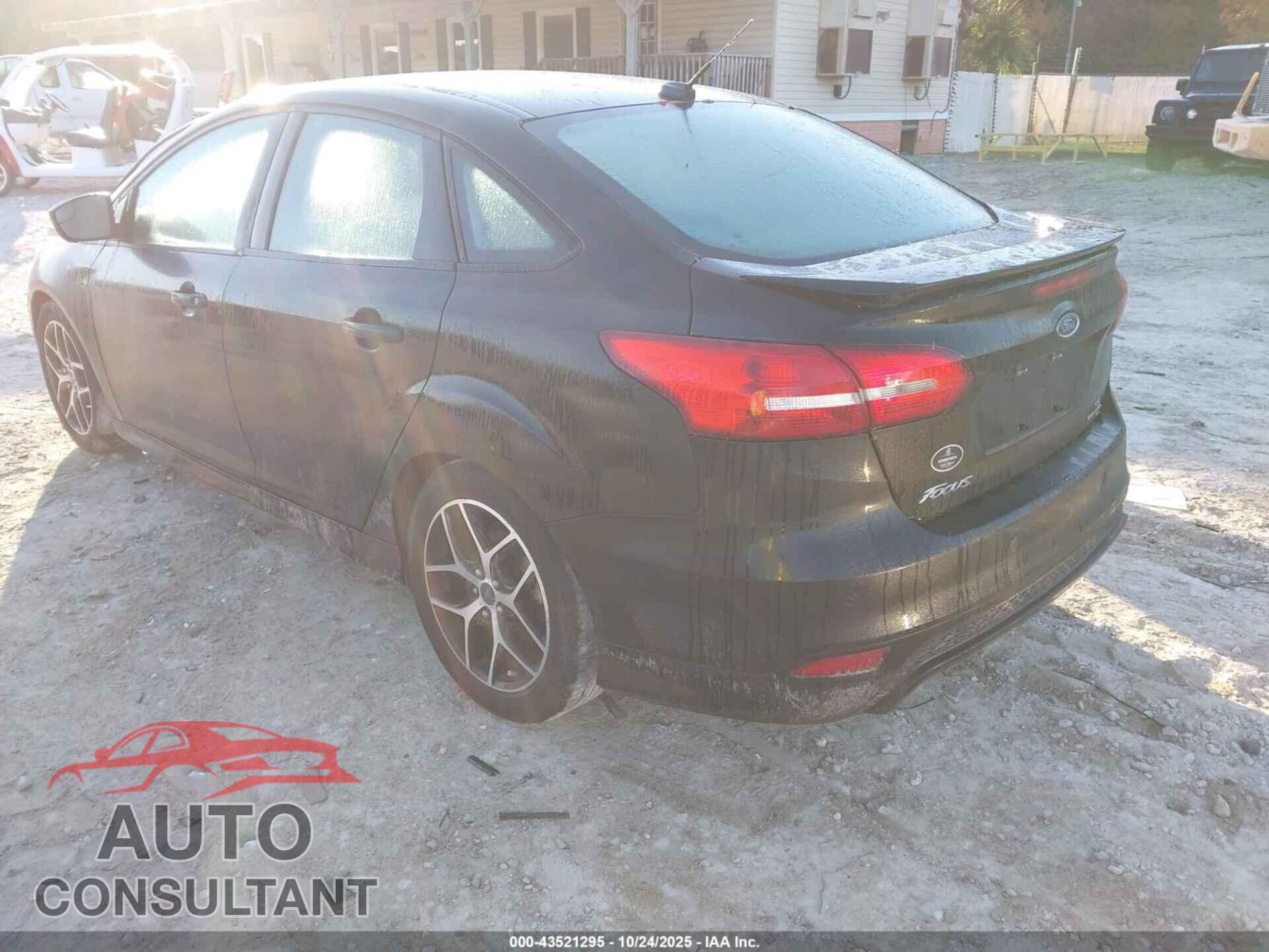 FORD FOCUS 2016 - 1FADP3F21GL261241