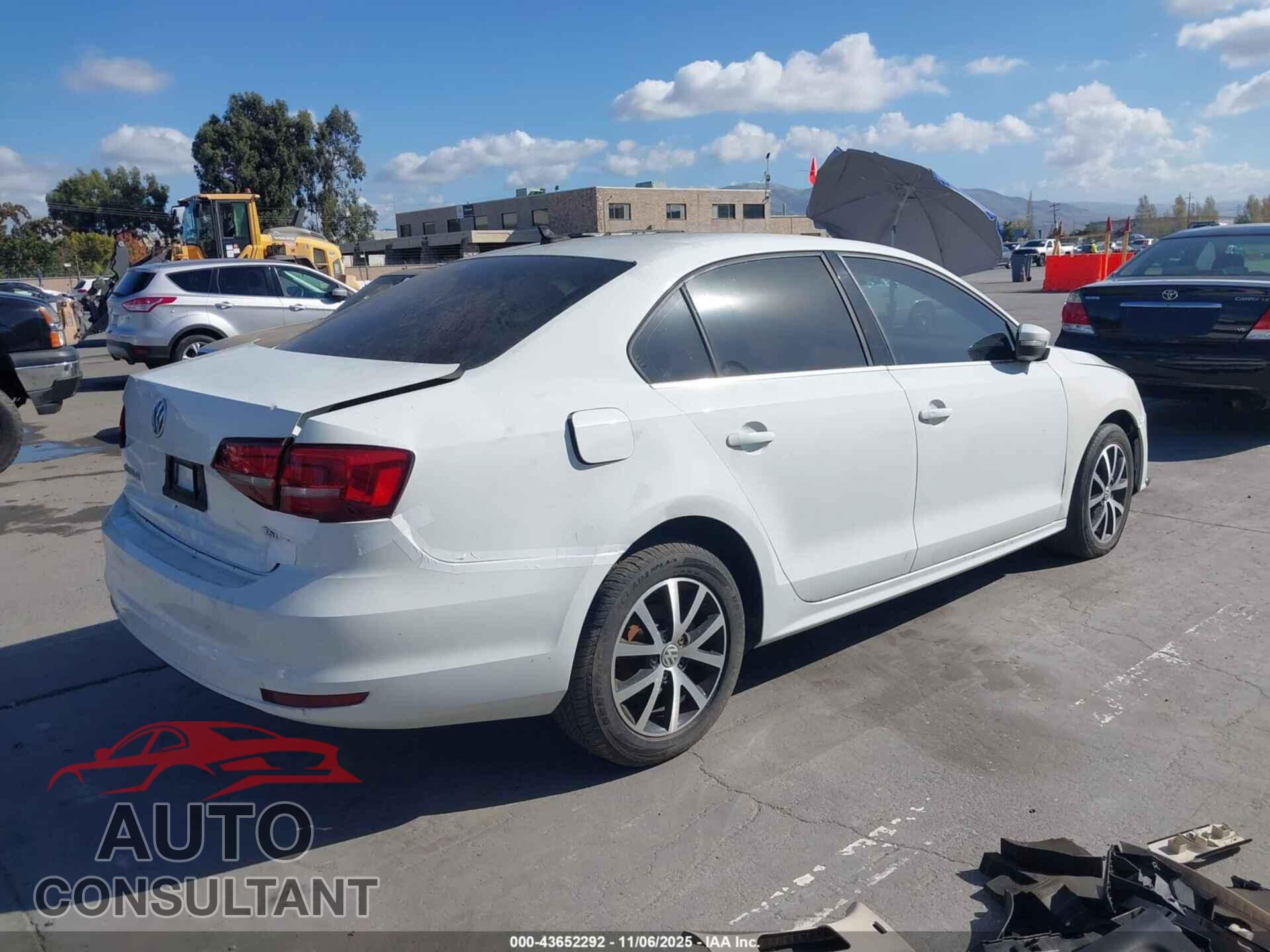 VOLKSWAGEN JETTA 2017 - 3VWDB7AJ3HM274651