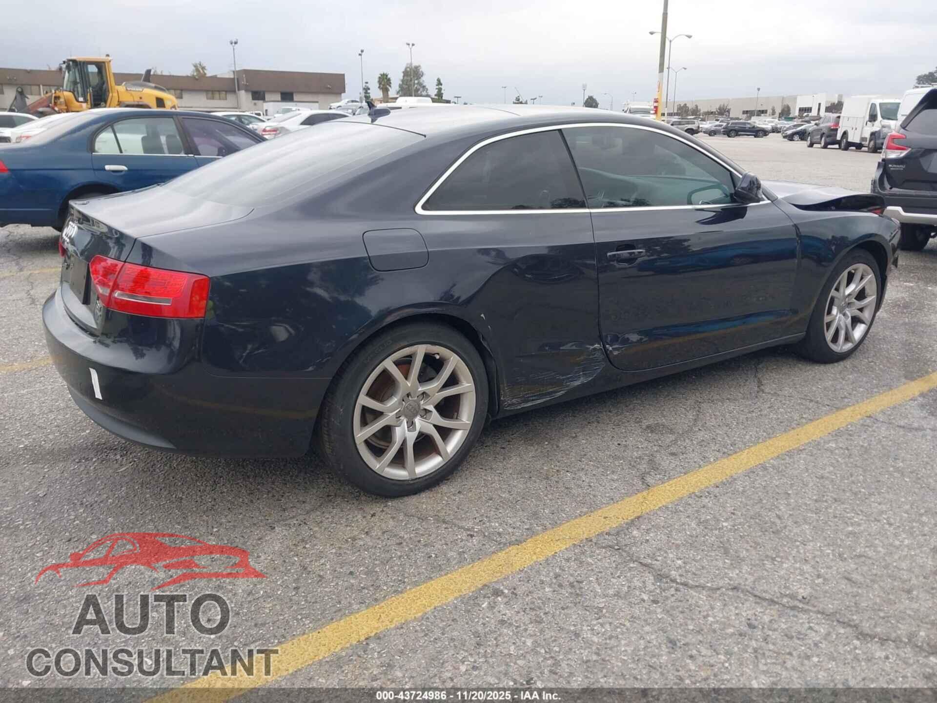 AUDI A5 2012 - WAULFAFR2CA044357