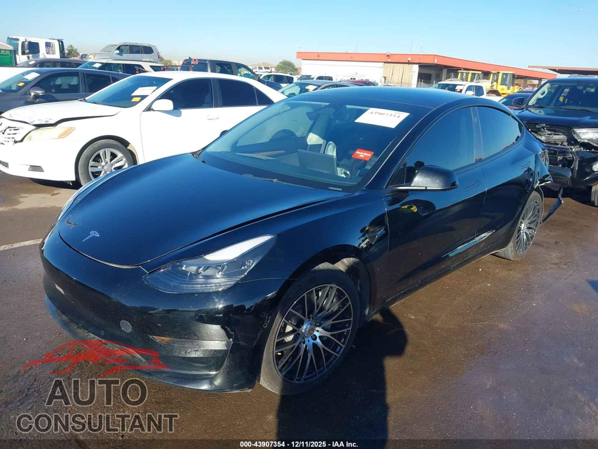 TESLA MODEL 3 2022 - 5YJ3E1EA6NF371663