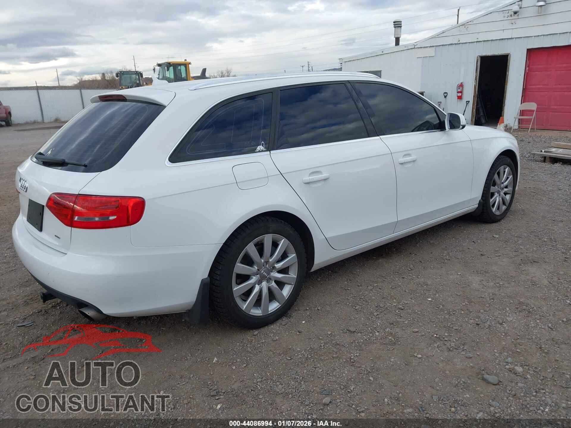 AUDI A4 2011 - WAUWFBFL3BA019271
