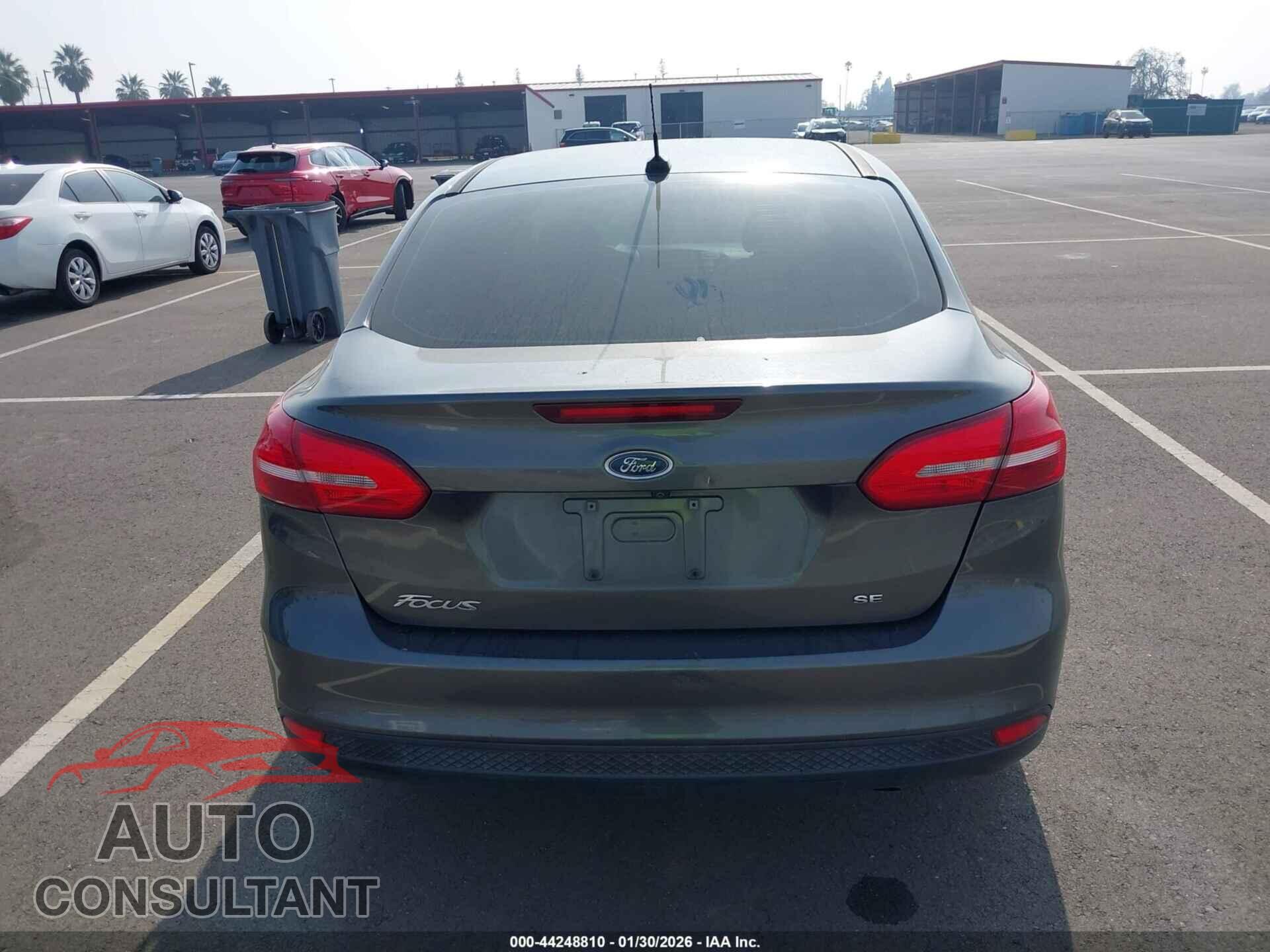 FORD FOCUS 2017 - 1FADP3F25HL237574