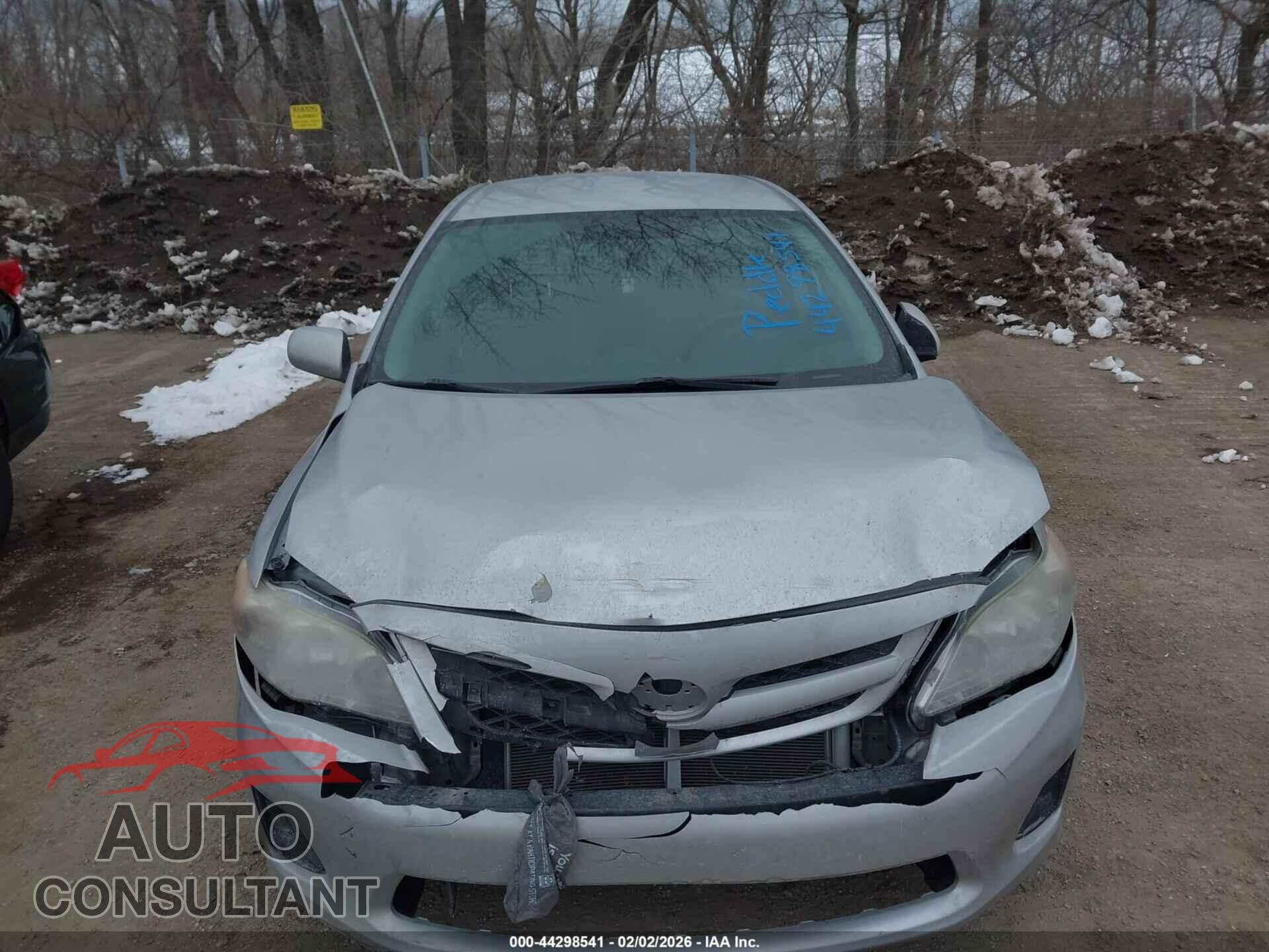 TOYOTA COROLLA 2012 - 2T1BU4EE7CC853367