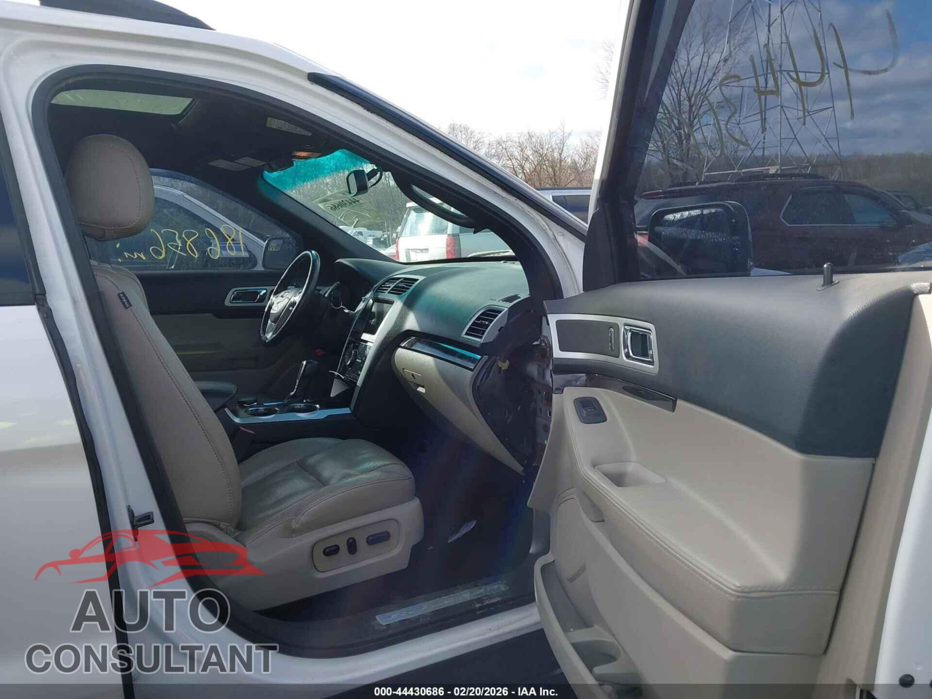 FORD EXPLORER 2013 - 1FM5K8F80DGB82352