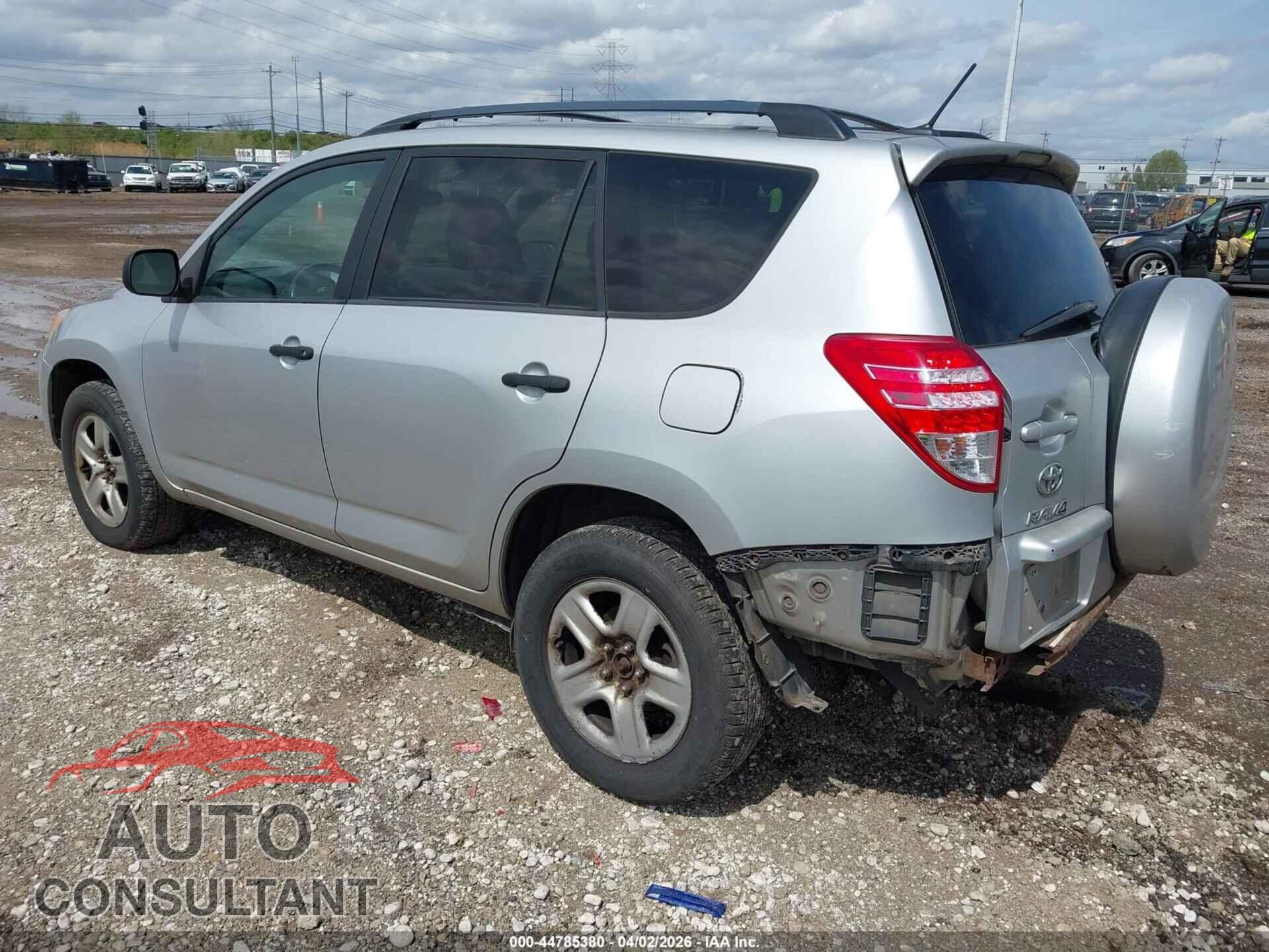TOYOTA RAV4 2011 - 2T3BF4DV1BW117752