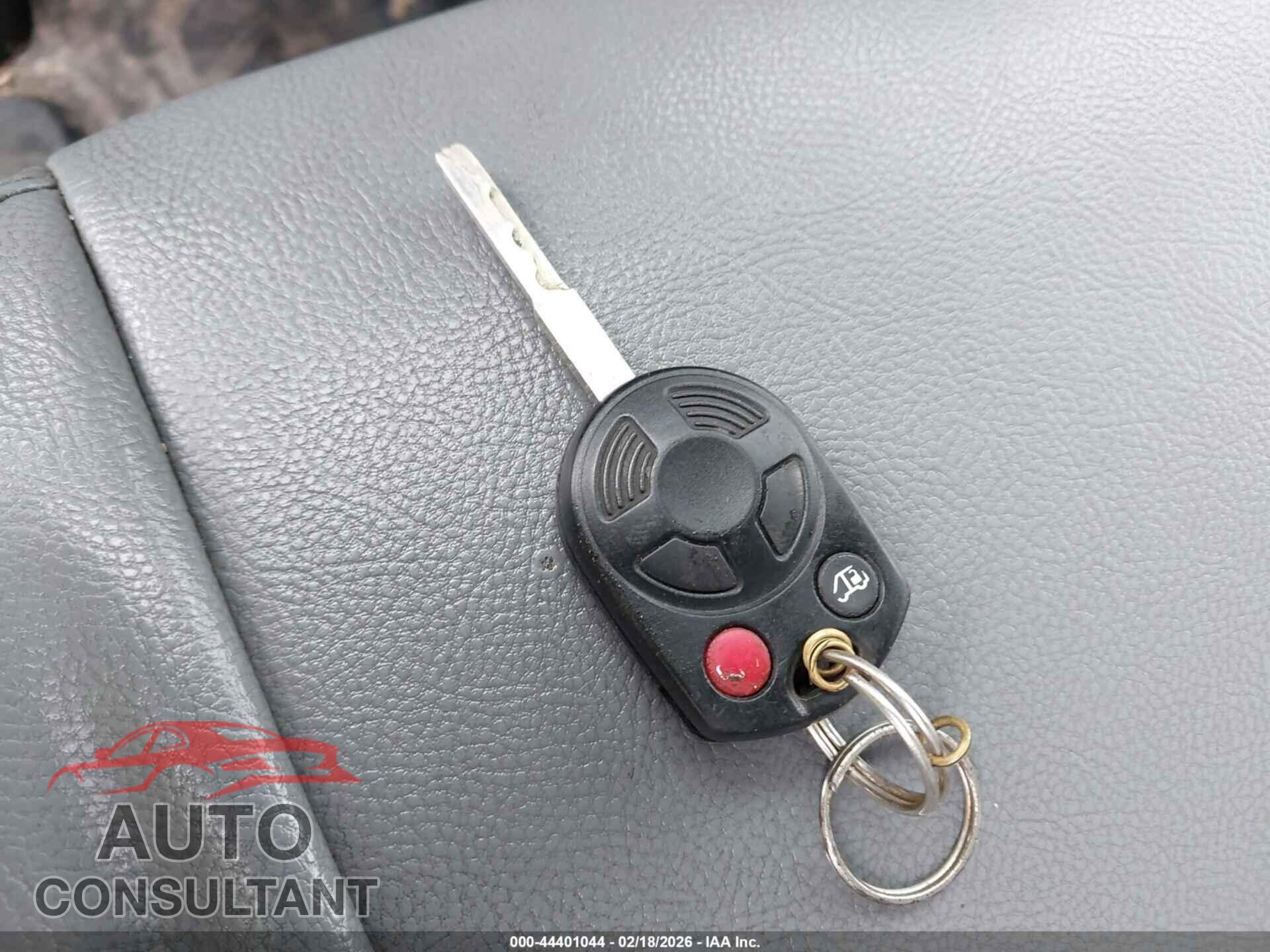 FORD TRANSIT-150 2019 - 1FTYE2CM7KKB40956