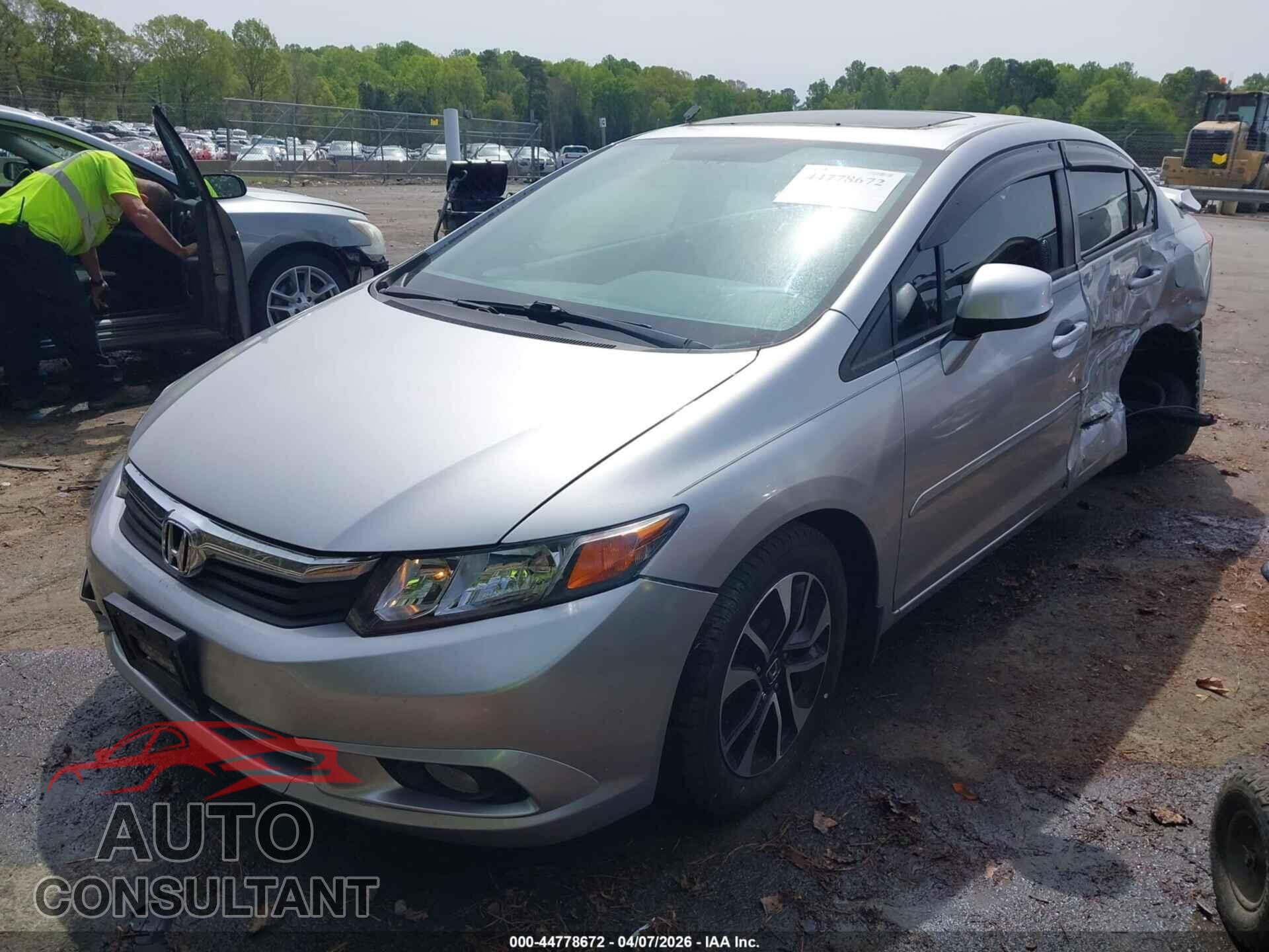 HONDA CIVIC 2012 - 19XFB2F86CE093485