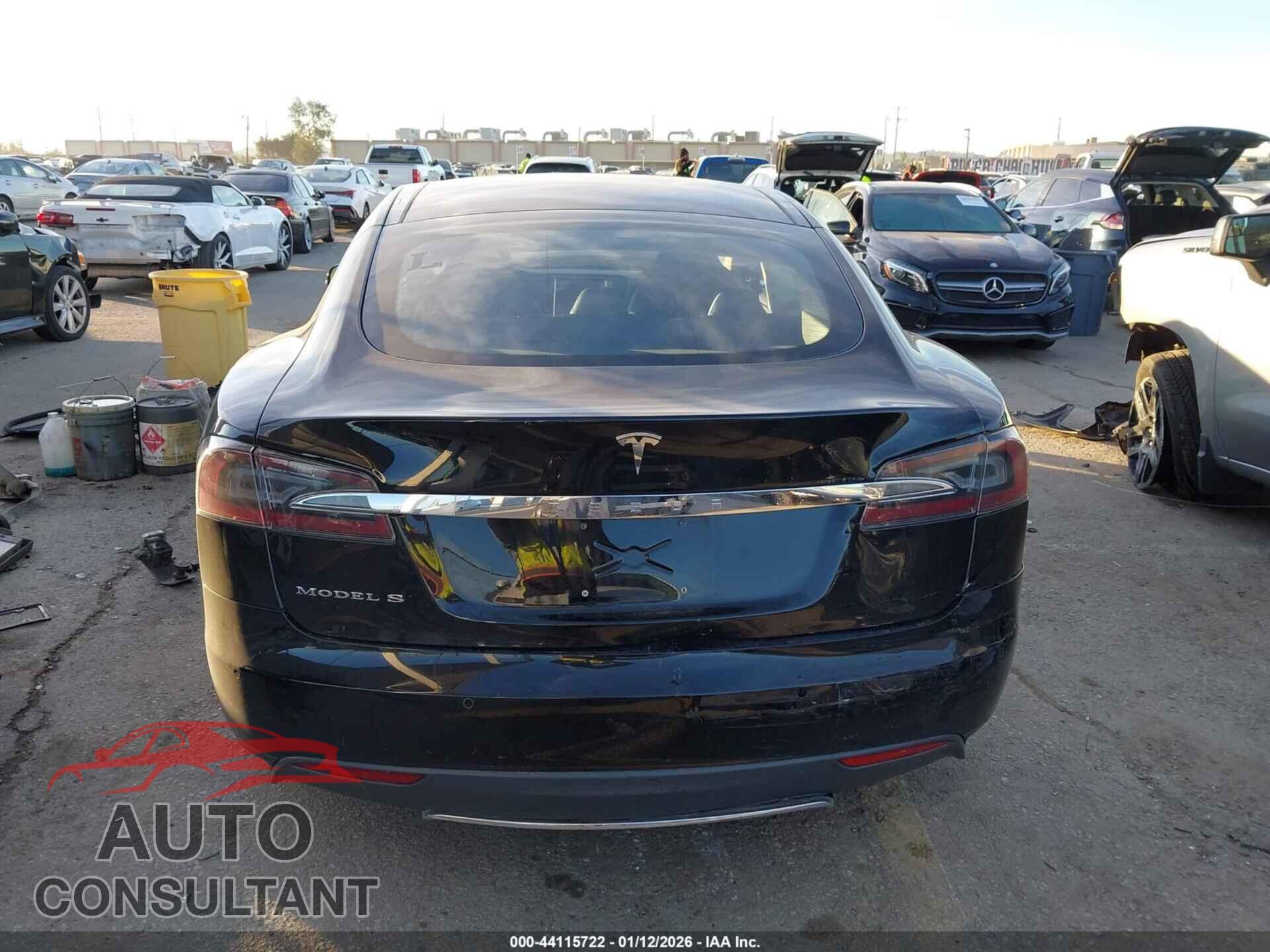TESLA MODEL S 2014 - 5YJSA1S14EFP47546