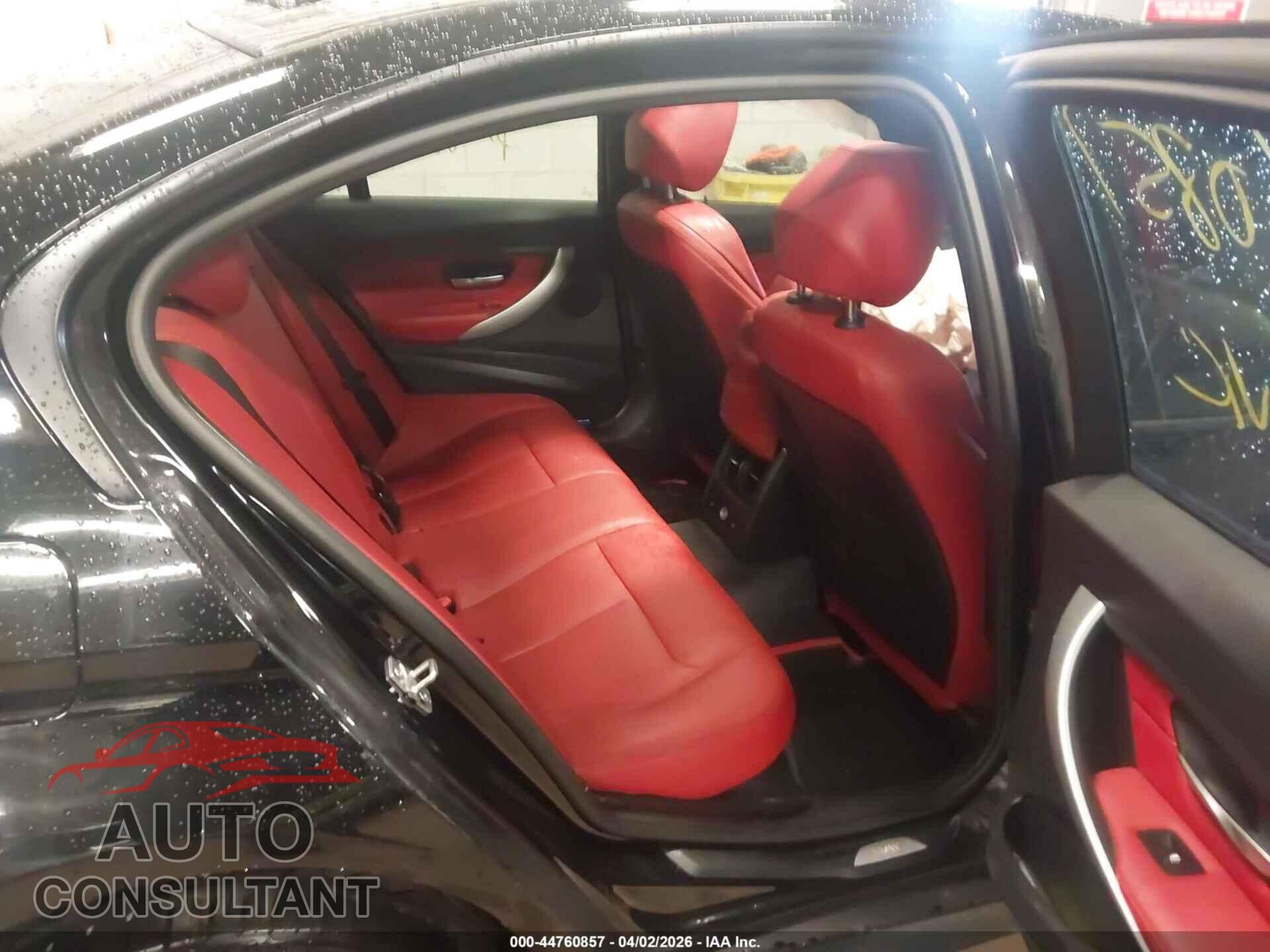 BMW 328I 2013 - WBA3B3C54DF538104