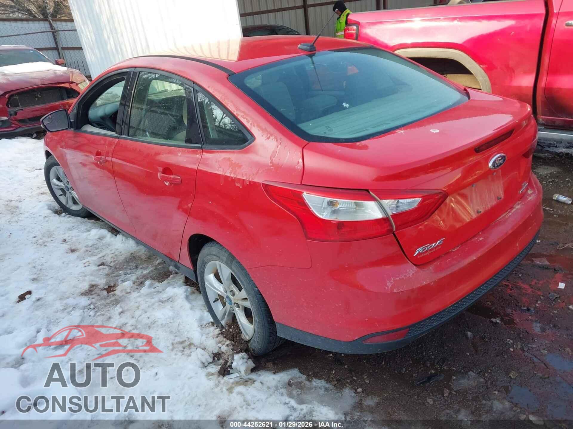 FORD FOCUS 2014 - 1FADP3F26EL168096