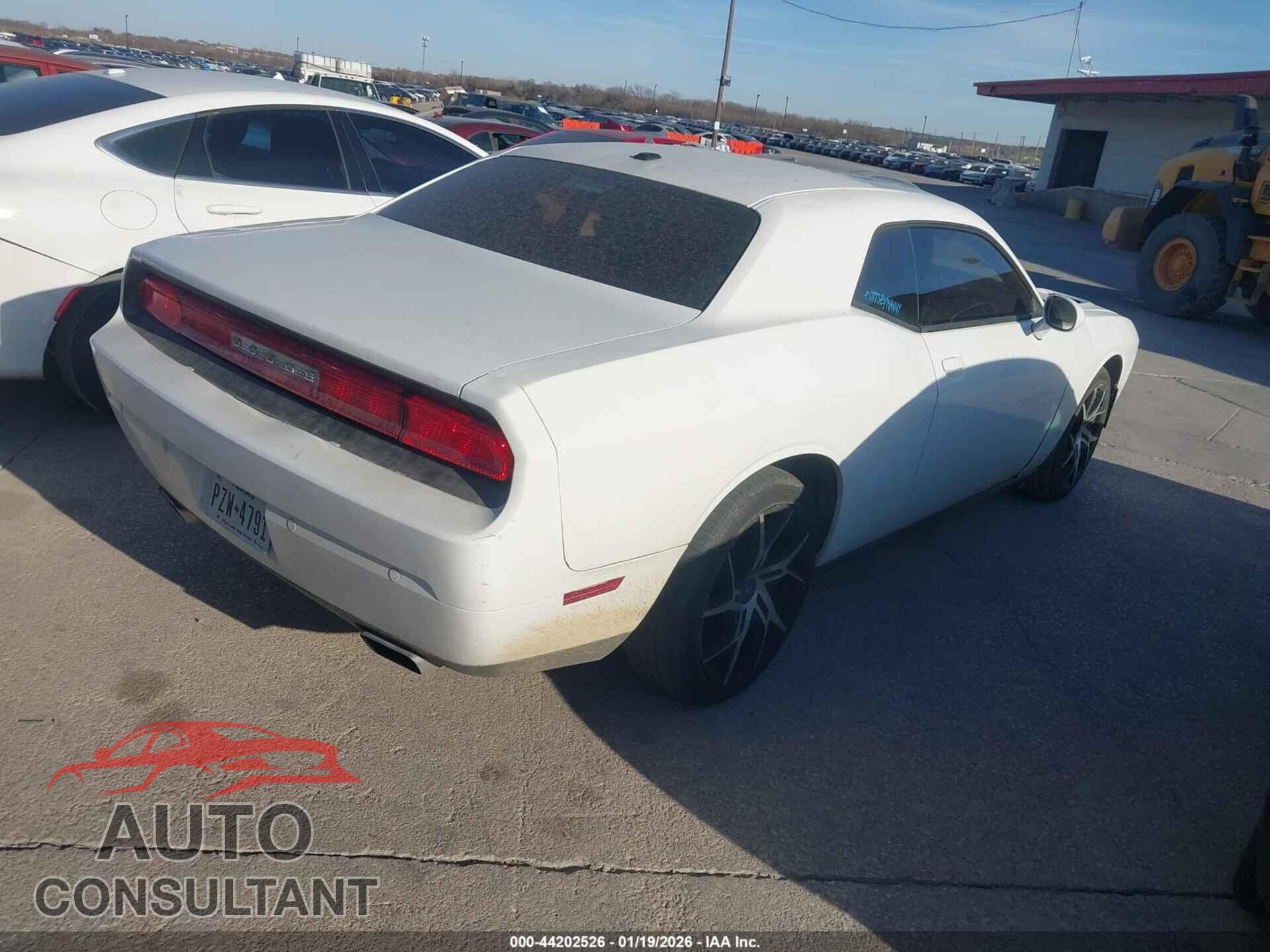 DODGE CHALLENGER 2013 - 2C3CDYAG1DH742392