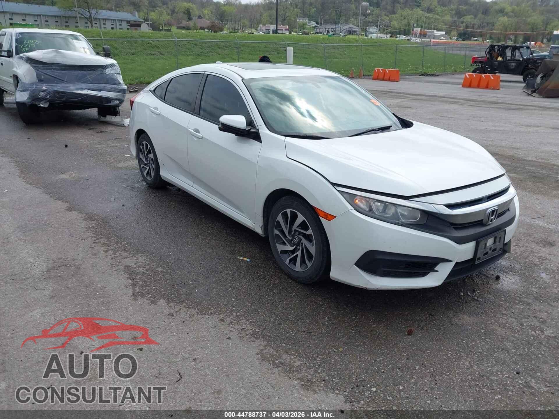 HONDA CIVIC 2017 - 19XFC2F78HE064971
