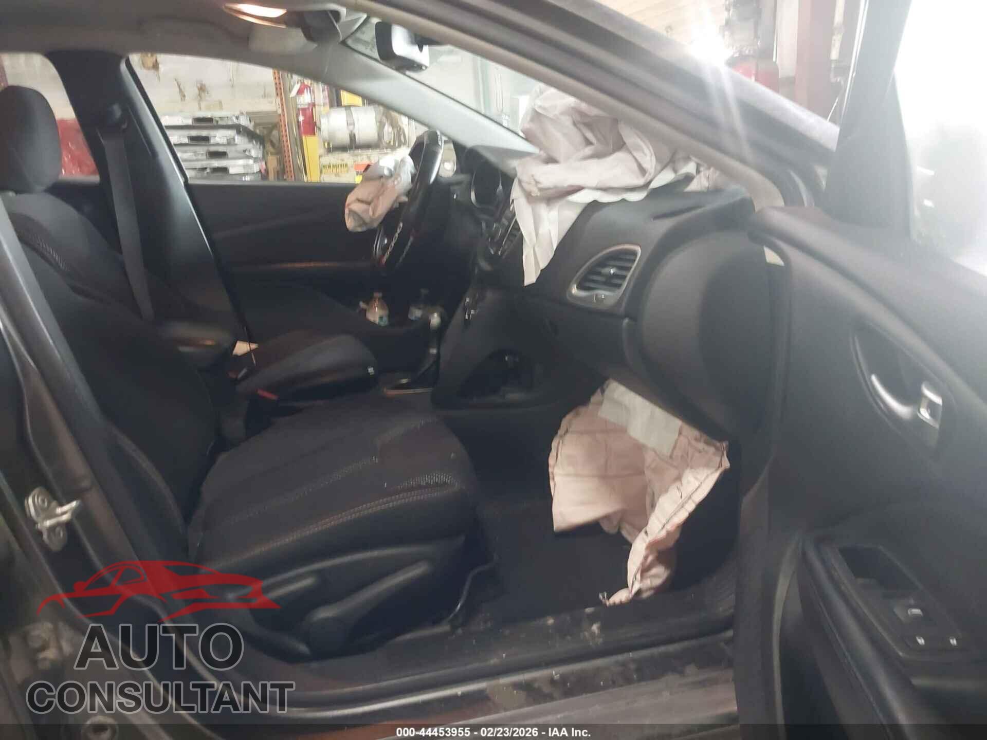 DODGE DART 2015 - 1C3CDFBB0FD128540