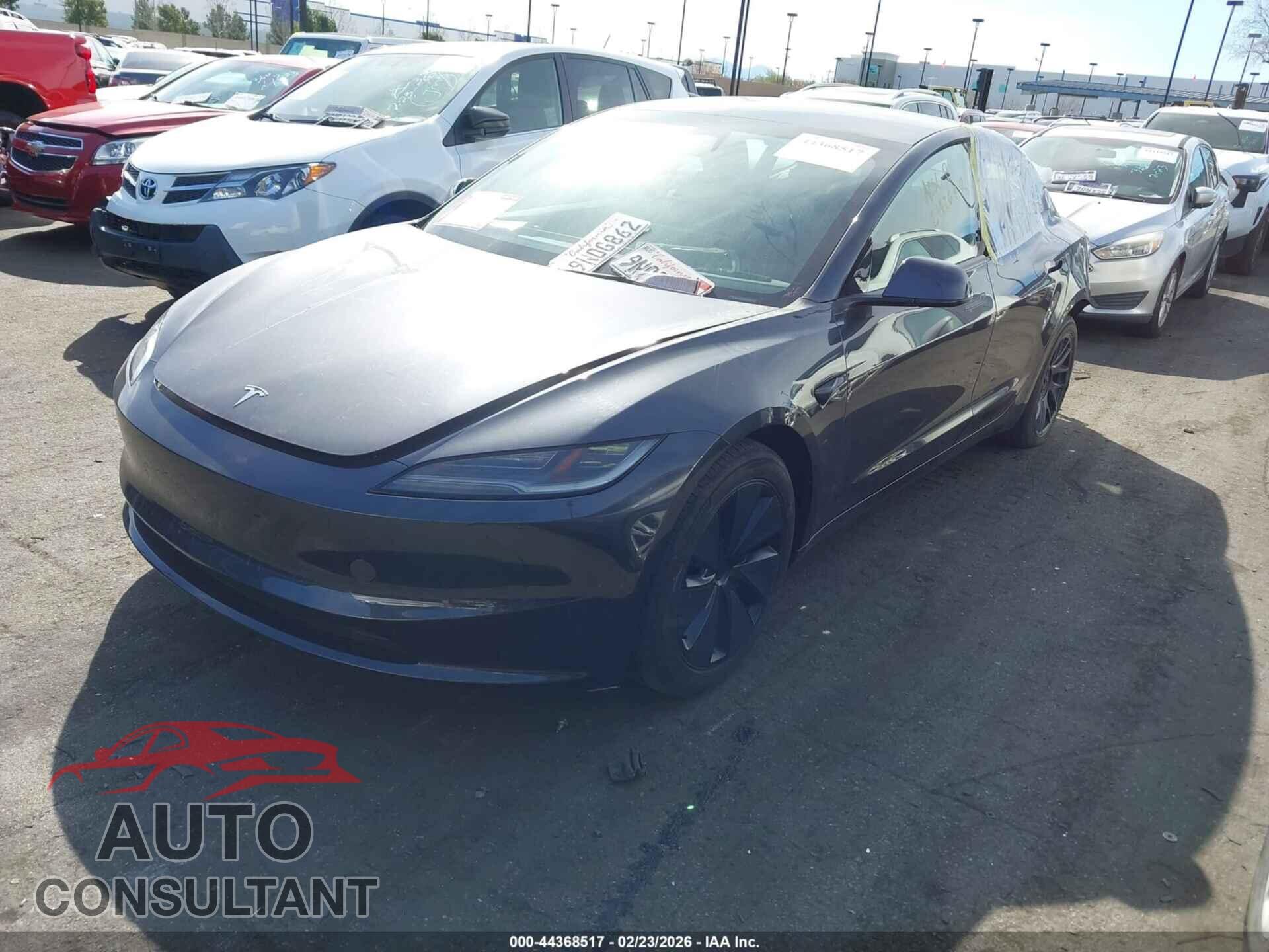 TESLA MODEL 3 2024 - 5YJ3E1EA7RF746904