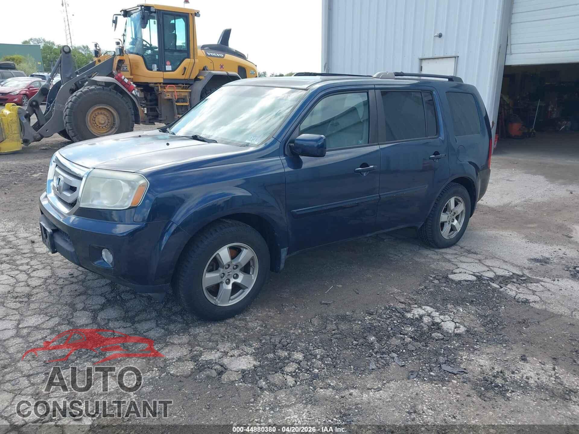 HONDA PILOT 2011 - 5FNYF4H78BB105657