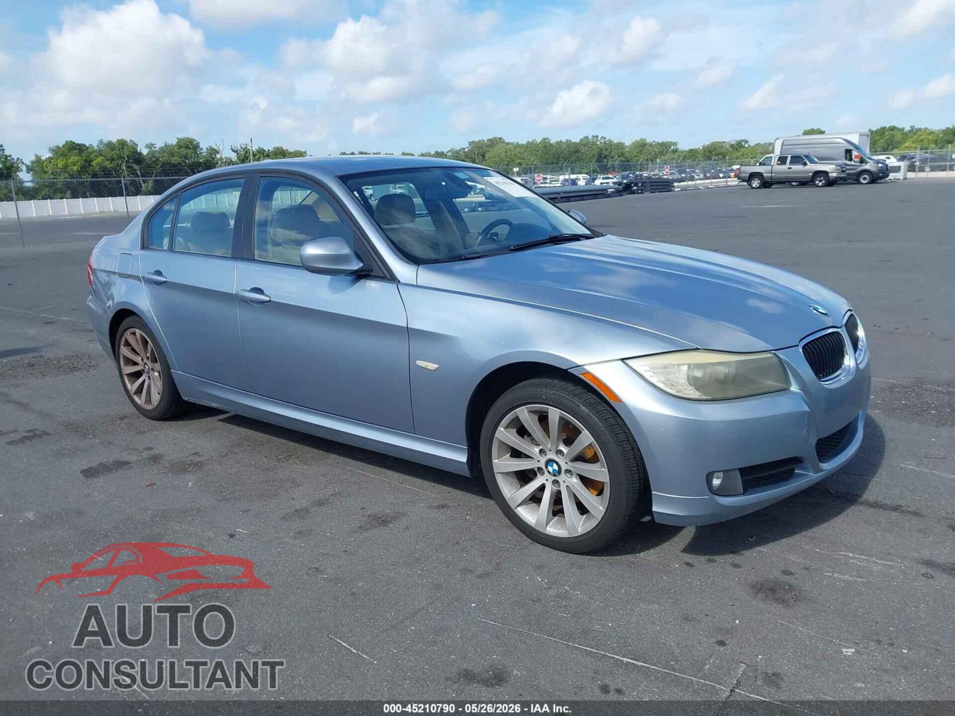 BMW 328I 2011 - WBAPH7C5XBA800905