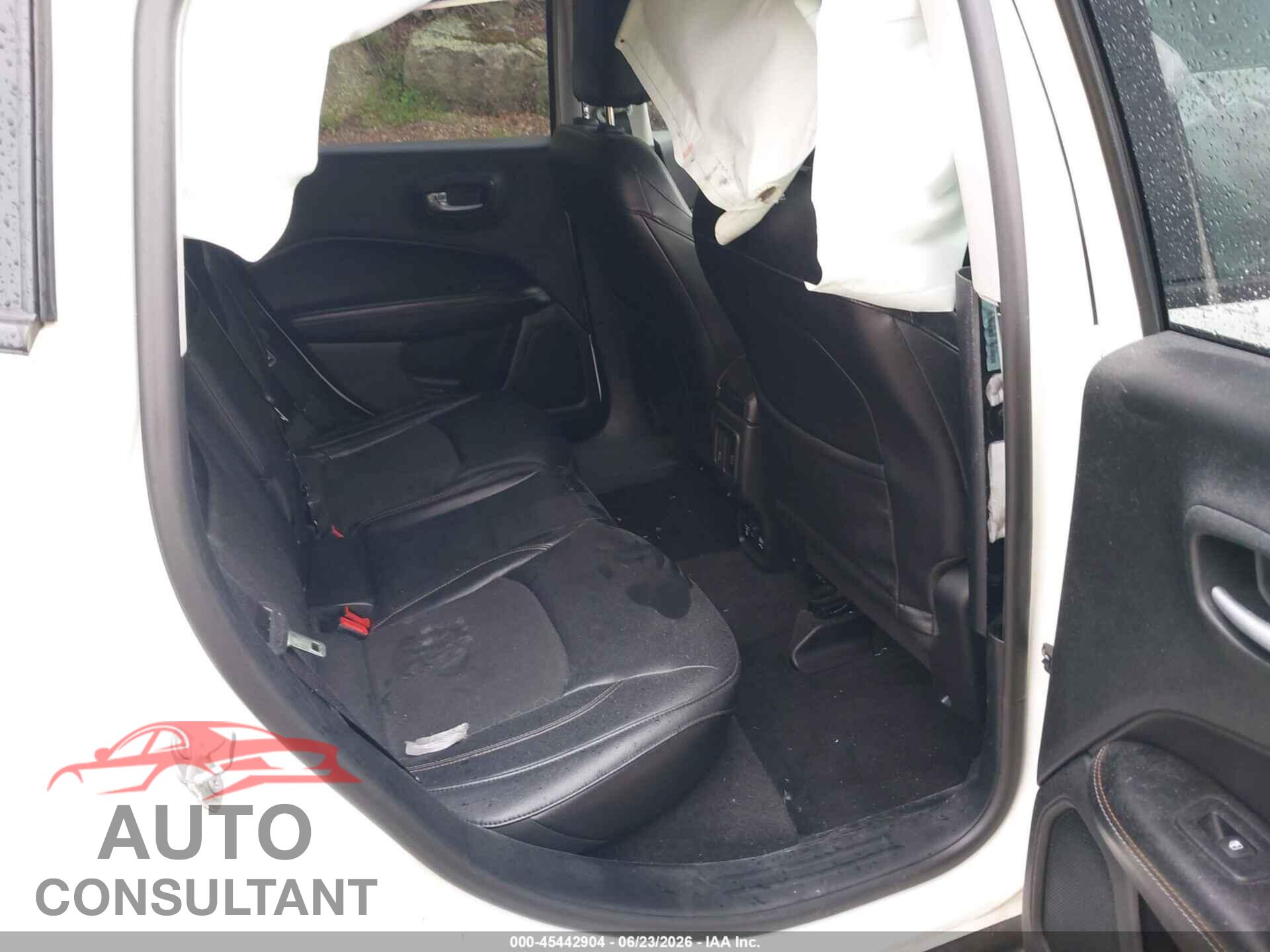 JEEP COMPASS 2017 - 3C4NJDBB7HT656123