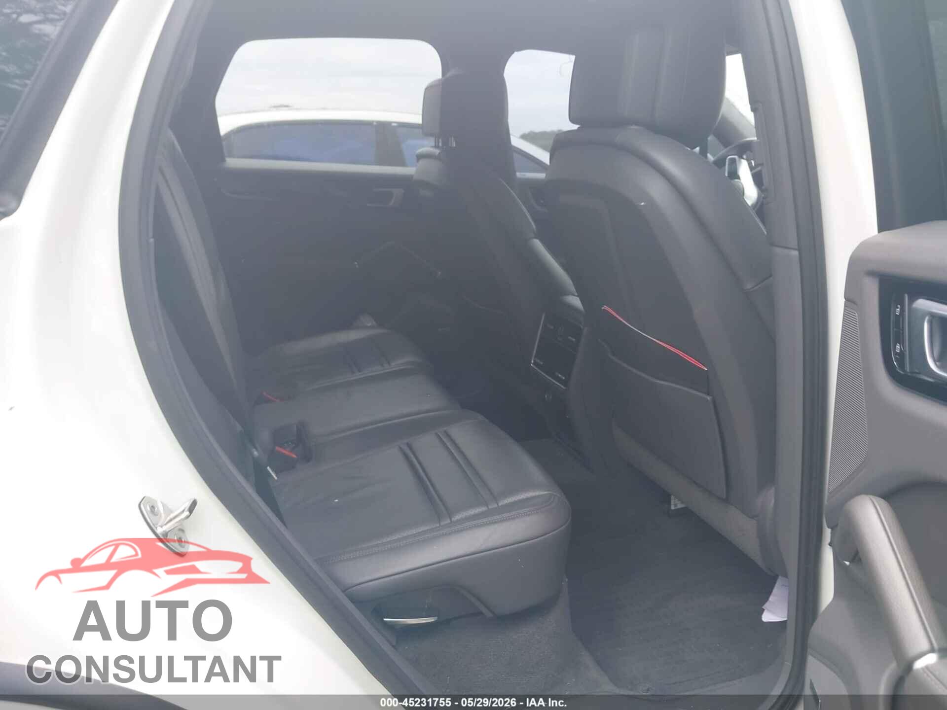 PORSCHE CAYENNE 2020 - WP1AA2AY2LDA05133