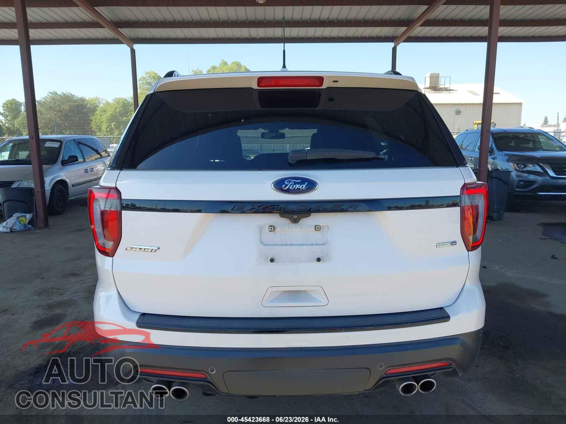 FORD EXPLORER 2018 - 1FM5K8GT9JGB57139