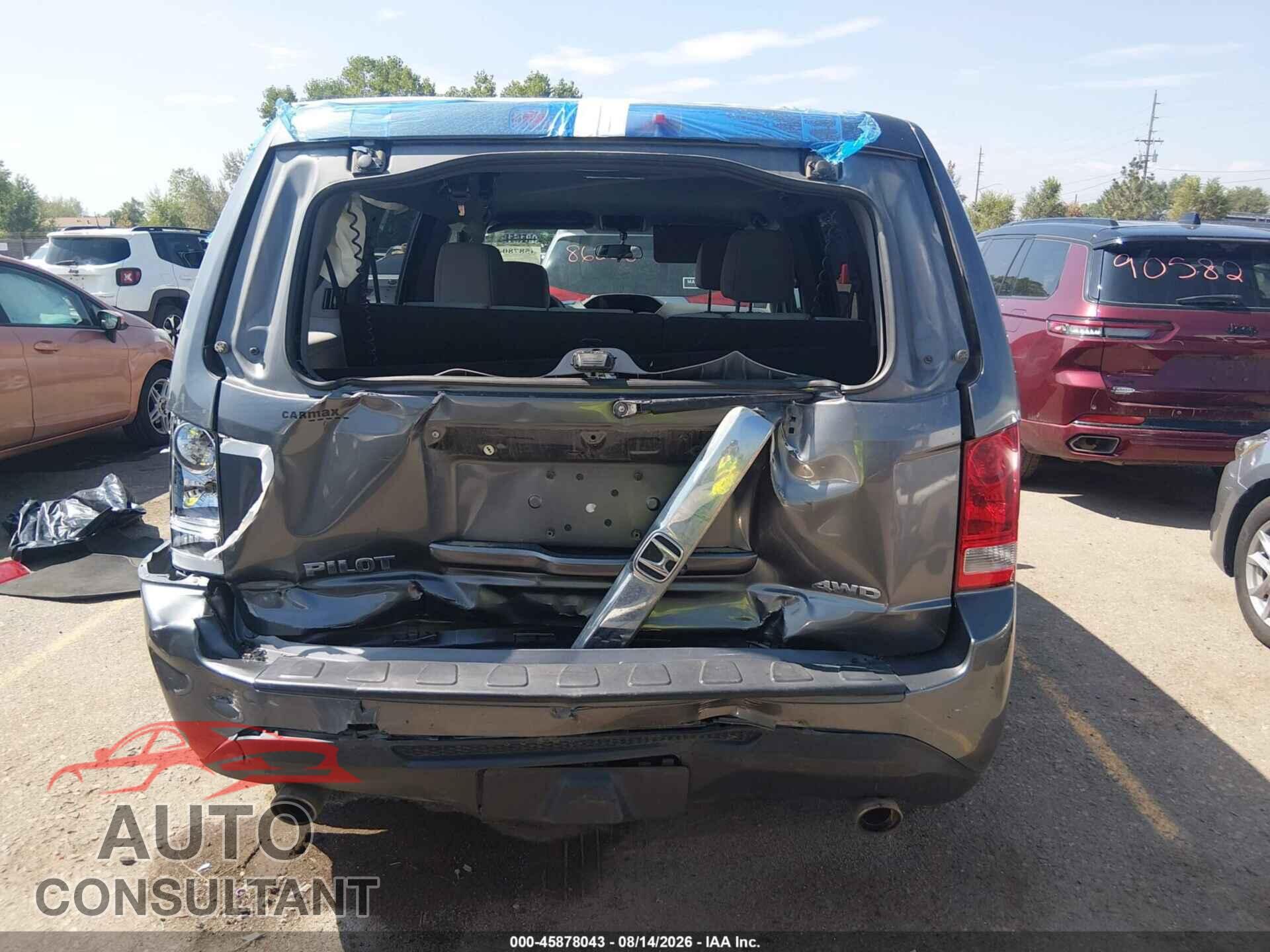 HONDA PILOT 2013 - 5FNYF4H40DB044443