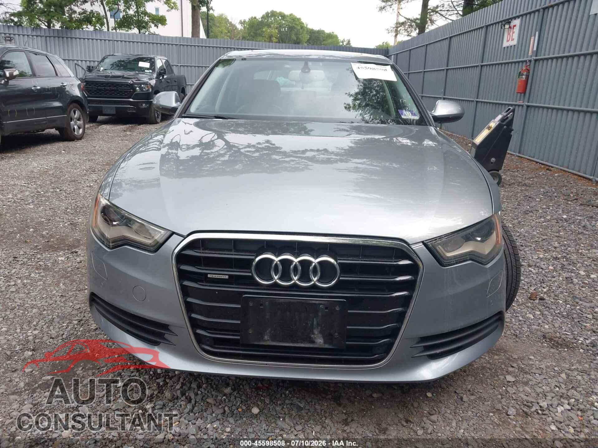 AUDI A6 2014 - WAUGFAFC8EN042718