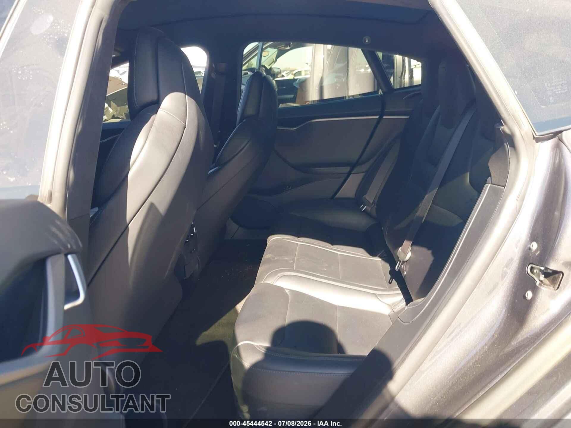 TESLA MODEL S 2019 - 5YJSA1E21KF335696