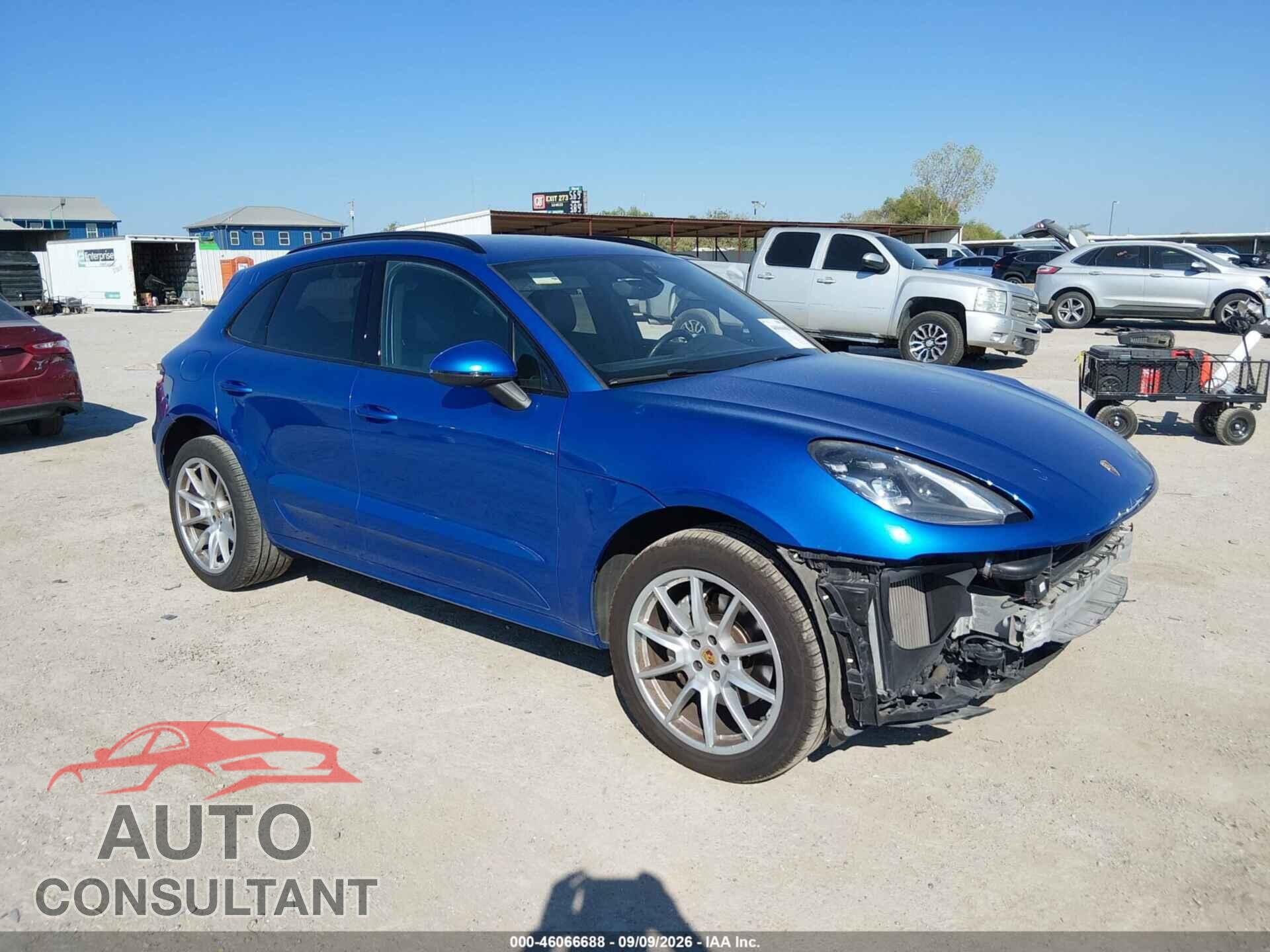 PORSCHE MACAN 2017 - WP1AB2A53HLB11672
