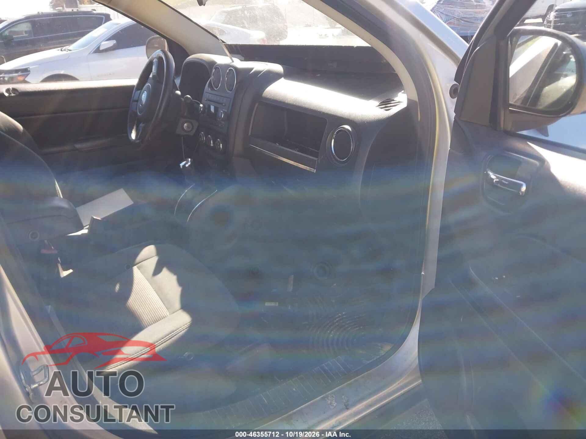 JEEP COMPASS 2011 - 1J4NF1FB1BD136663
